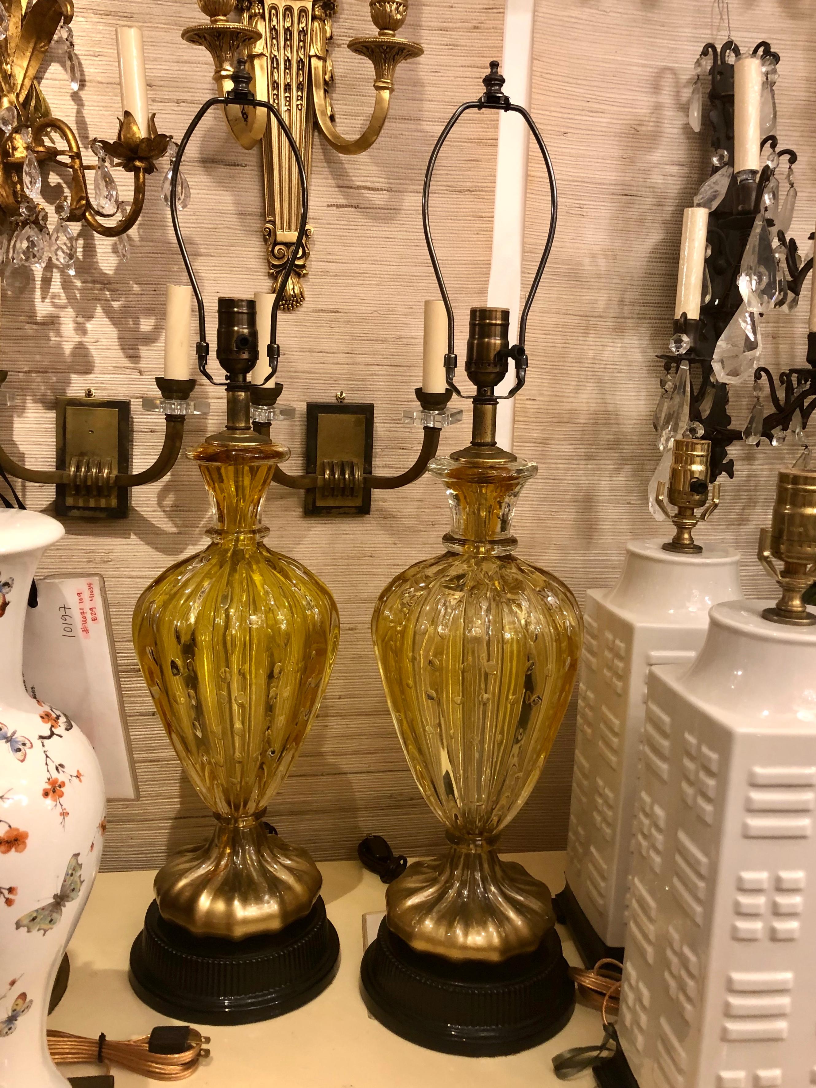 Mid-20th Century Gold and Yellow Murano Glass Table Lamps For Sale