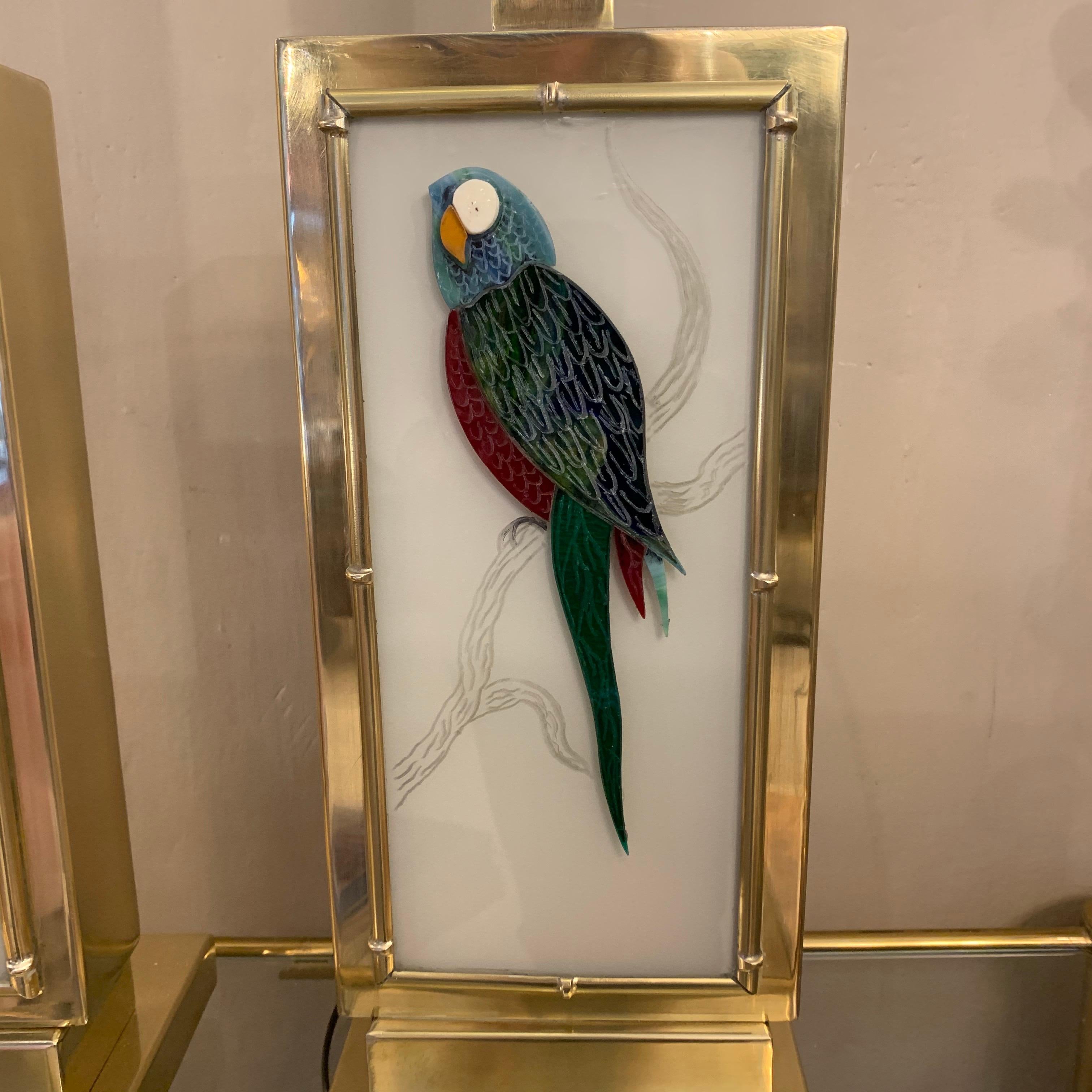 Pair of Murano Two Sided Glass Parrots Table Lamps, 1970s In Excellent Condition In Florence, IT