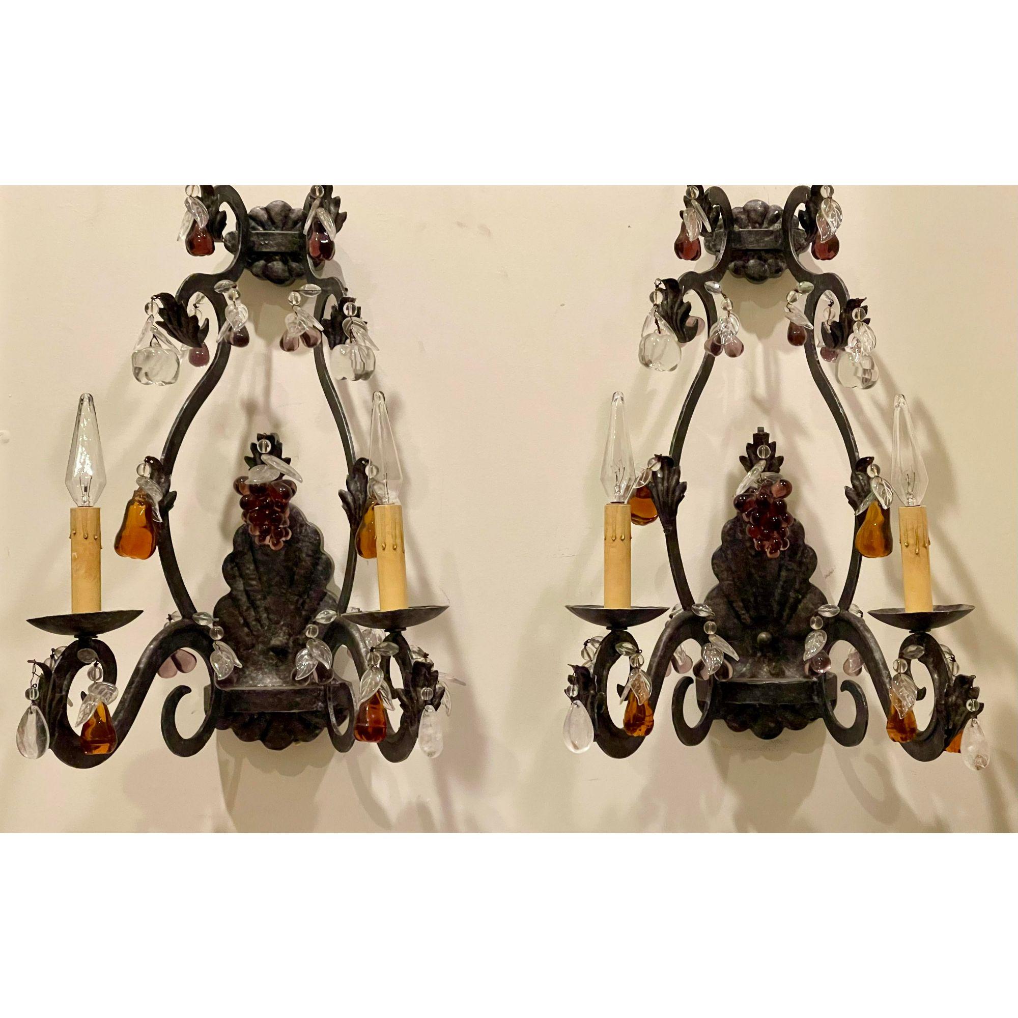 Pair of Murano Venetian Glass and Wrought Iron Wall Light Sconce In Good Condition For Sale In LOS ANGELES, CA