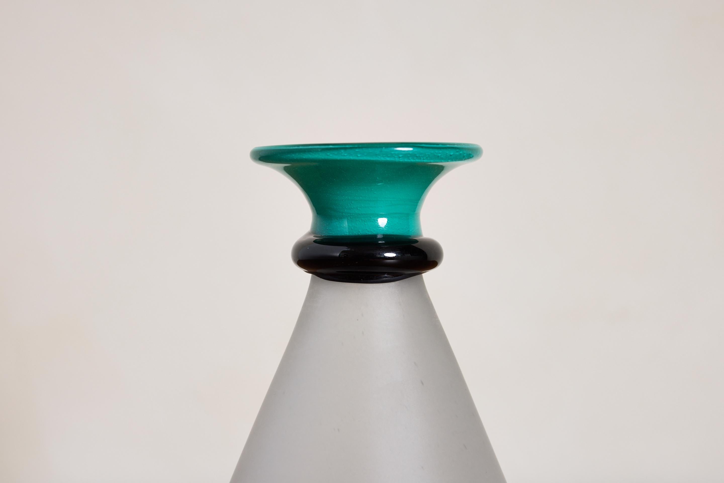 Pair of Murano Vessels by Maestri Muranesi For Sale 1