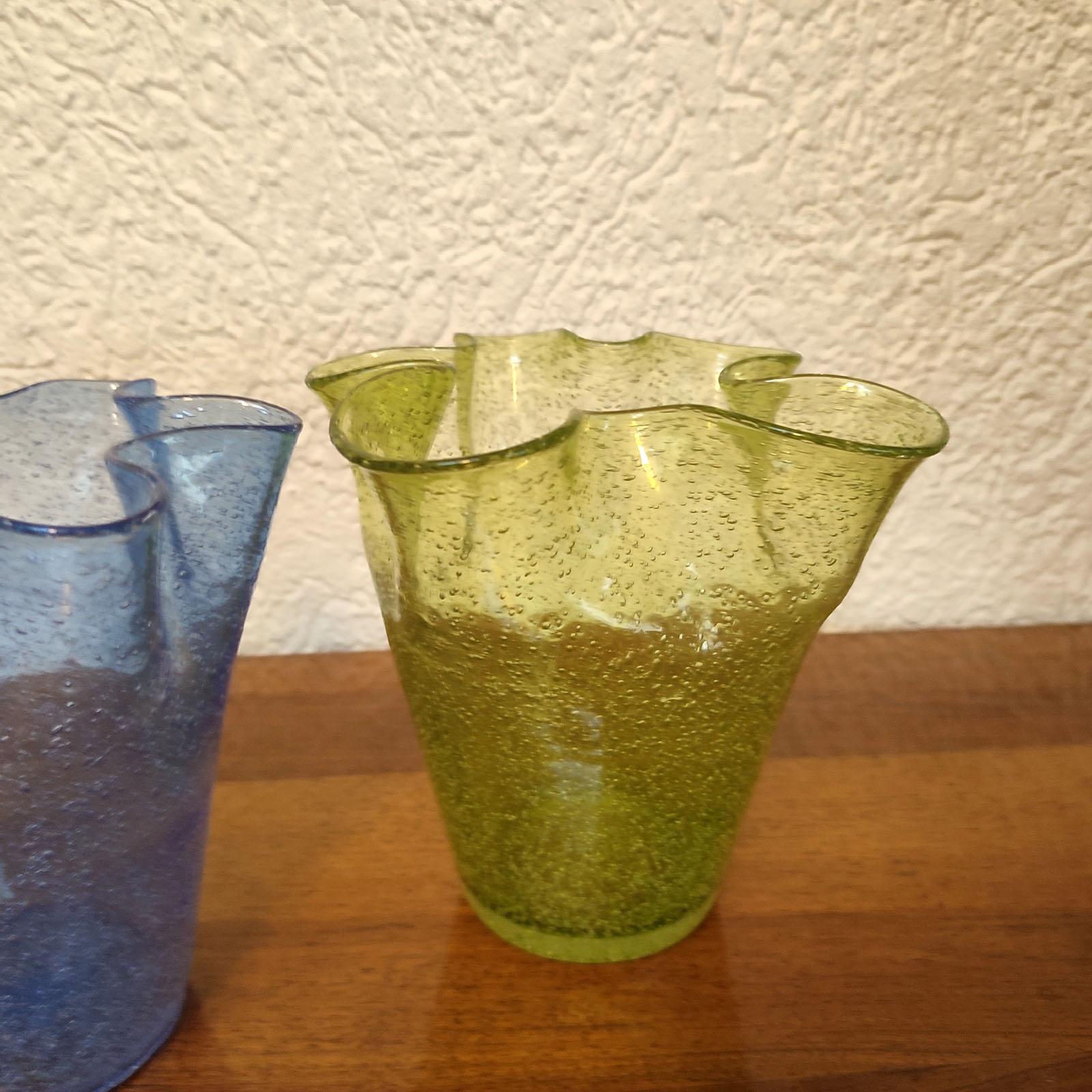 Murano Glass Pair of Murano Vintage Glass Vases Cartoccio a Bollicine For Sale