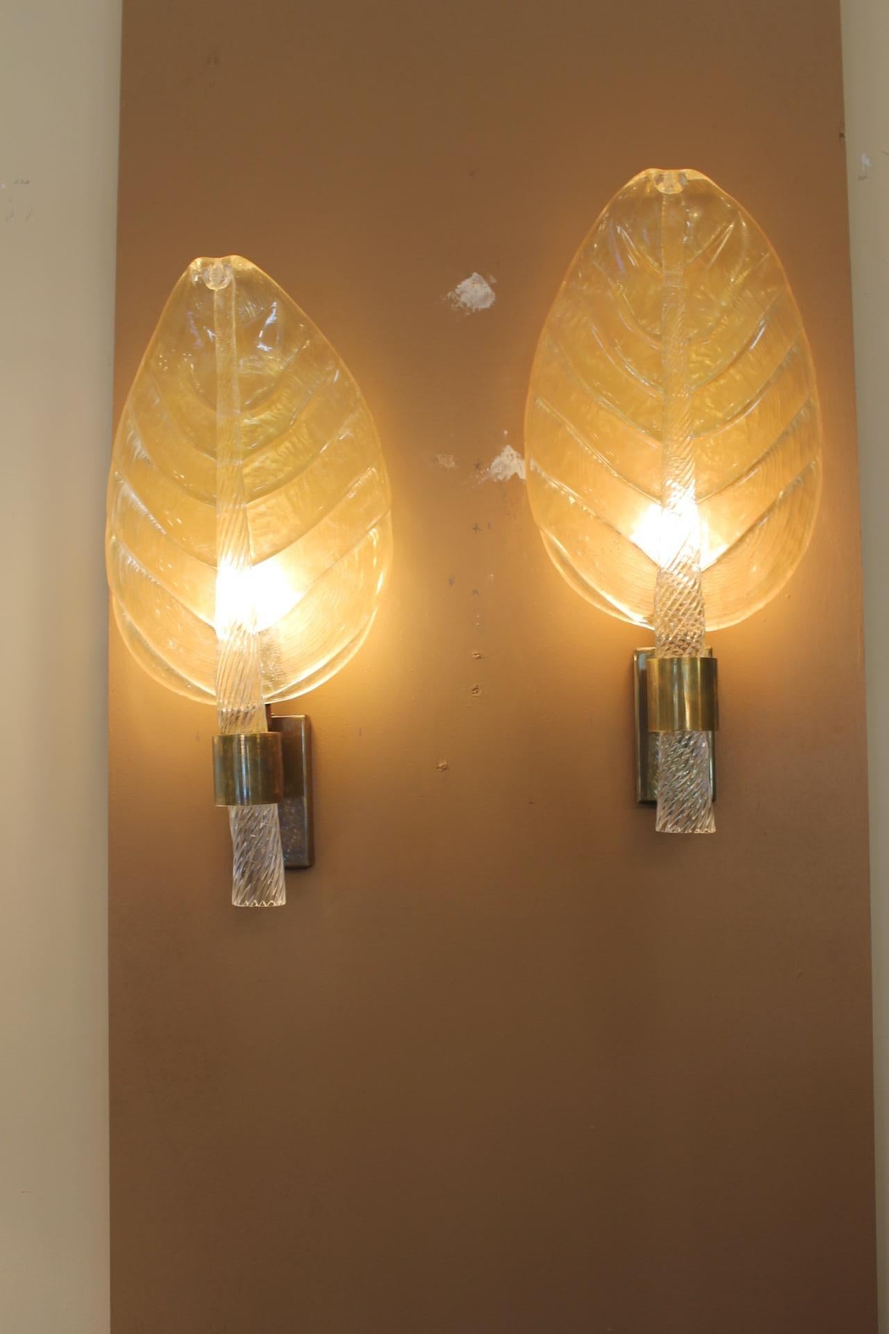 Vetro artistico Coppia di lampade da parete di Murano, stile Barovier&Toso, XX secolo in vendita