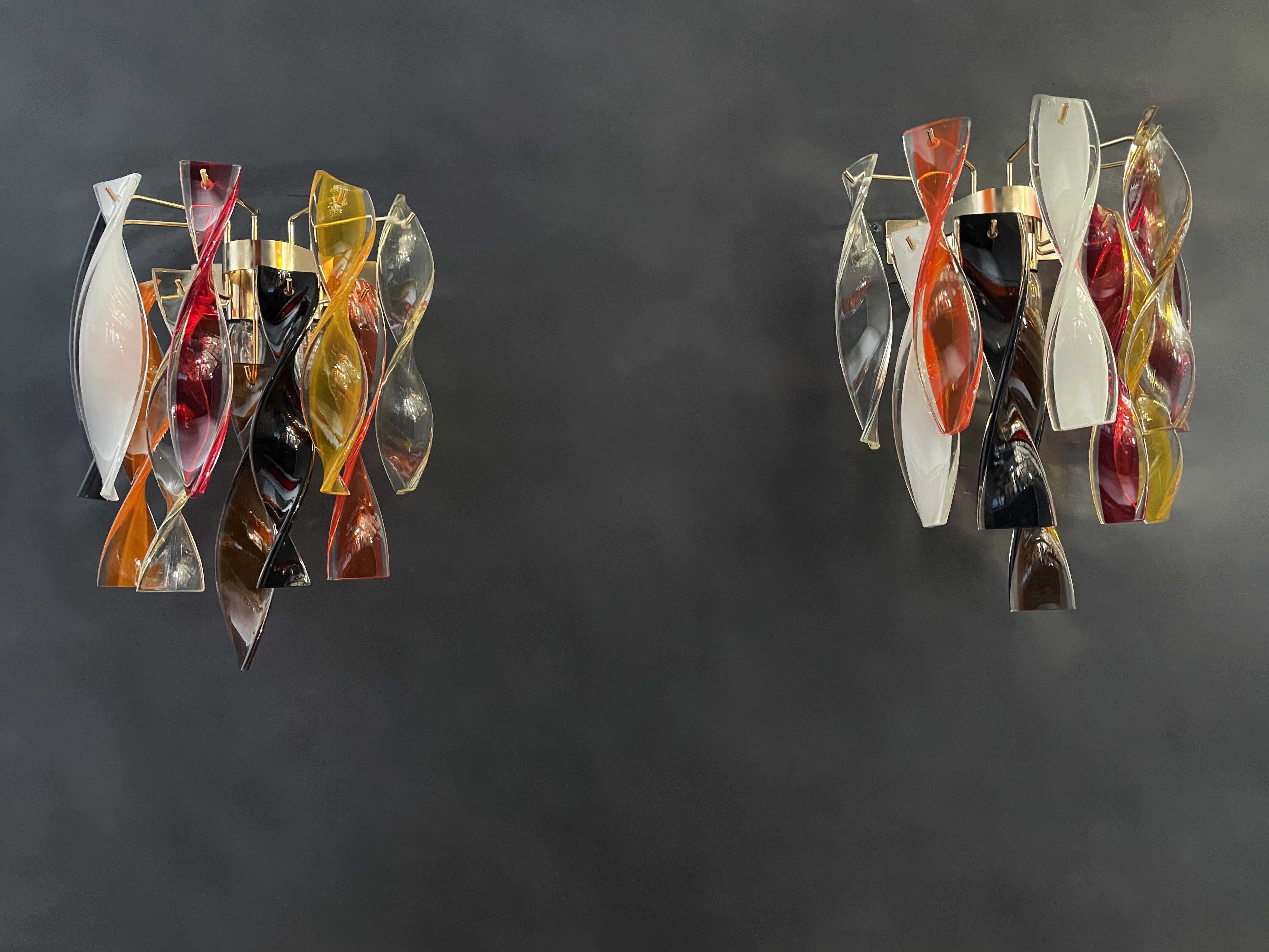 Paar Murano-Wandleuchter, mehrfarbiges Glas, mehrfarbig (20. Jahrhundert) im Angebot