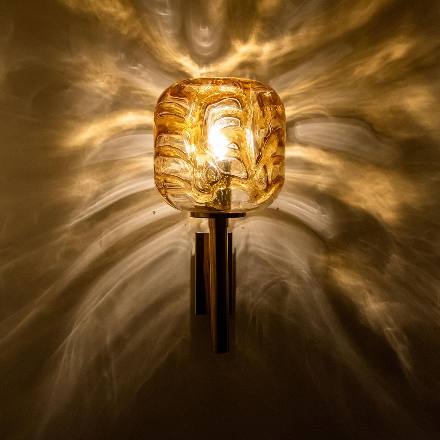 Pair of Murano Yellow Glass and Brass Wall Lights by Doria Leuchten, 1960s In Good Condition For Sale In Rijssen, NL