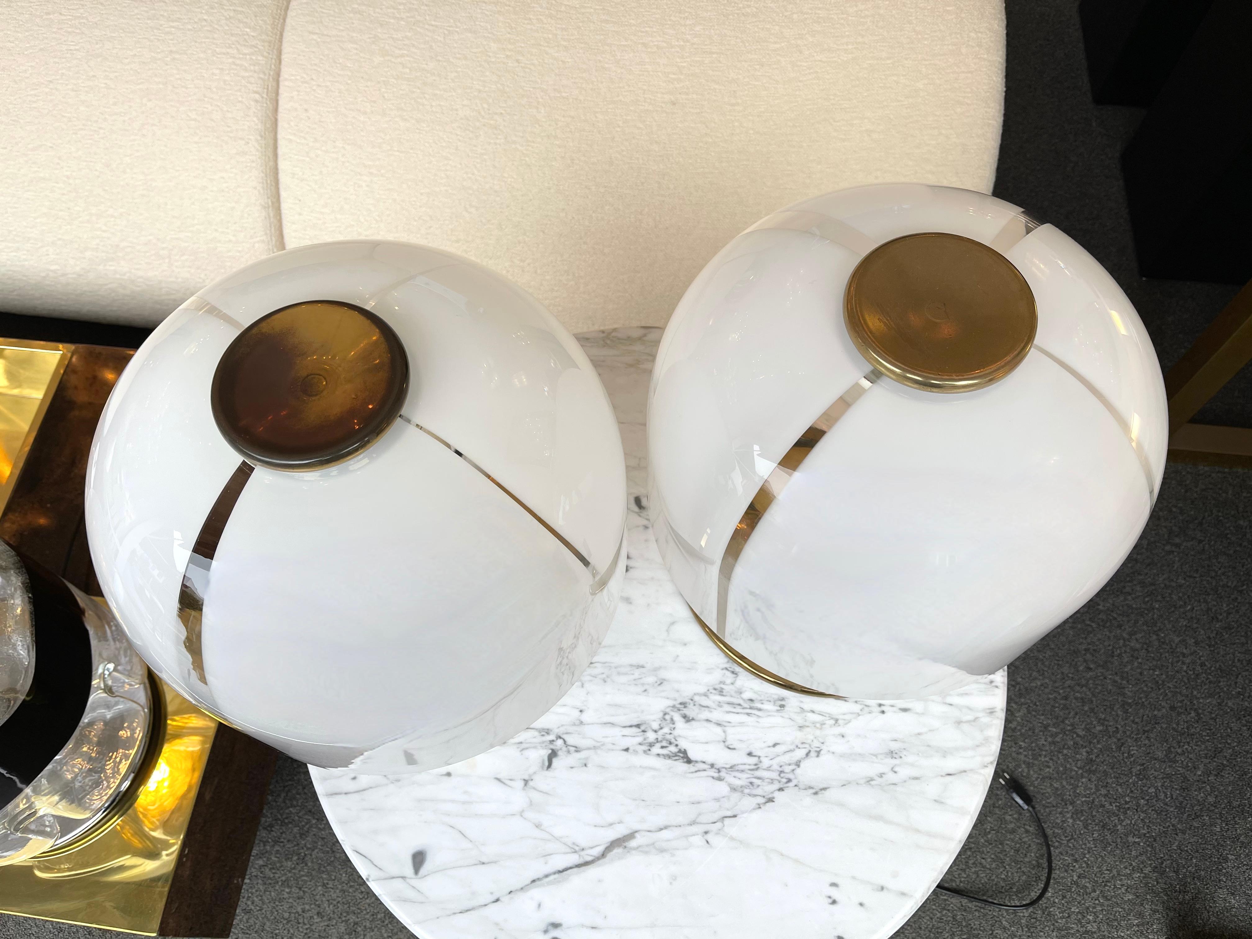 Space Age Pair of Mushroom Lamps Brass and Murano Glass by F. Fabbian, Italy, 1970s