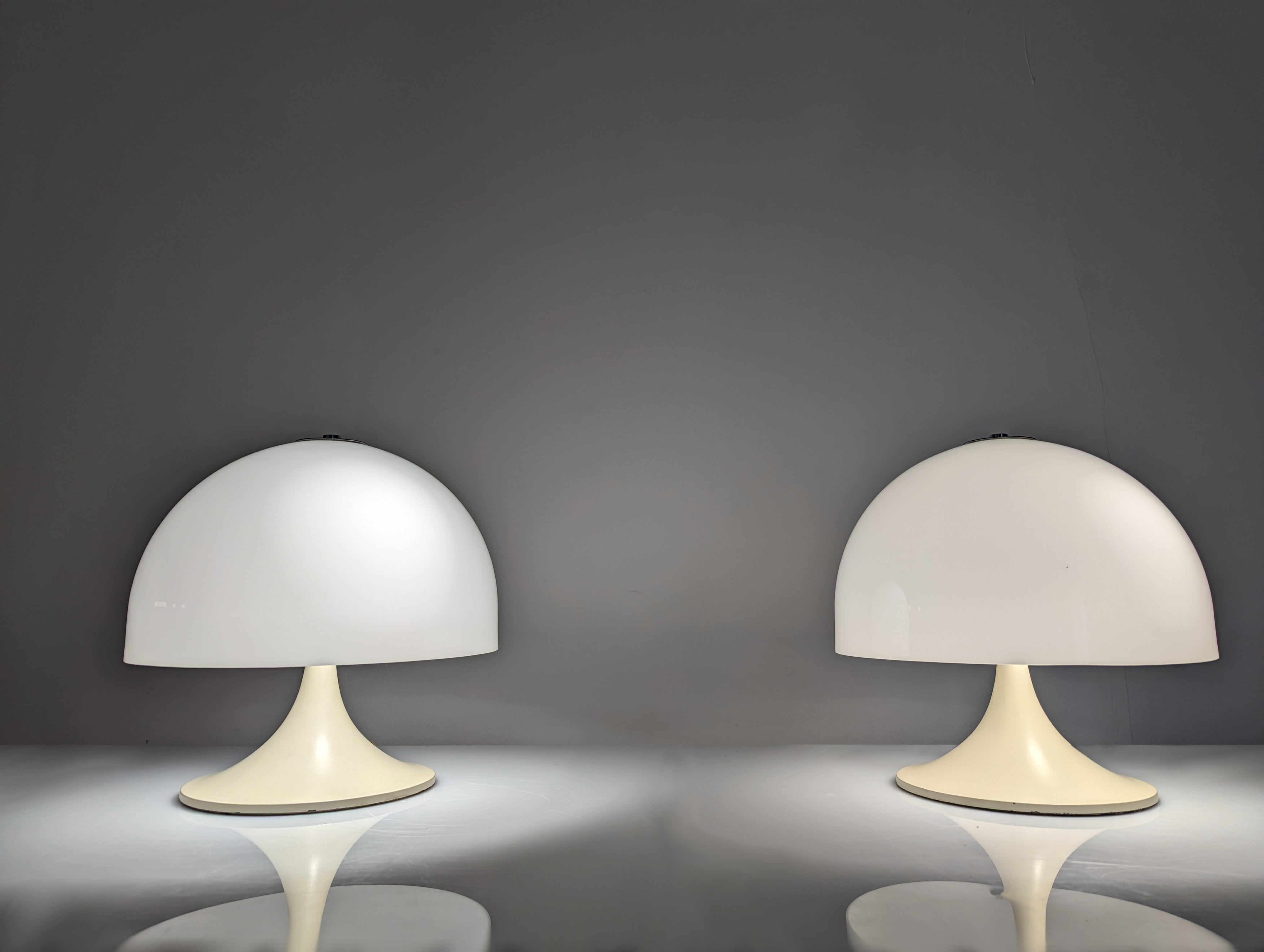 Fantastic pair of cream and white mushroom lamps designed by the great Catalan designer Miguel Mila for Tramo.