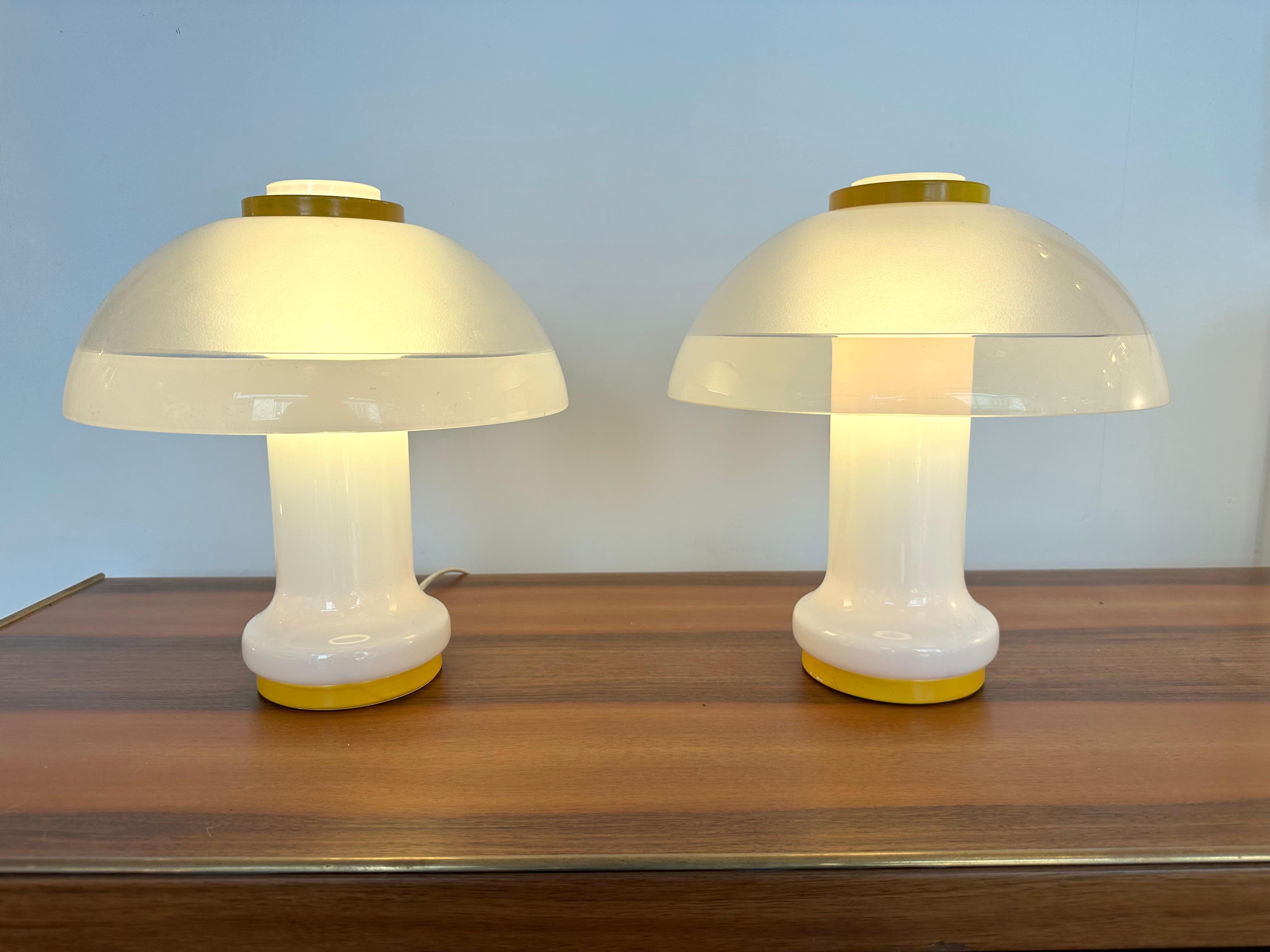 Mid-Century Modern Pair of Mushroom Lamps Murano Glass by F. Fabbian, Italy, 1970s