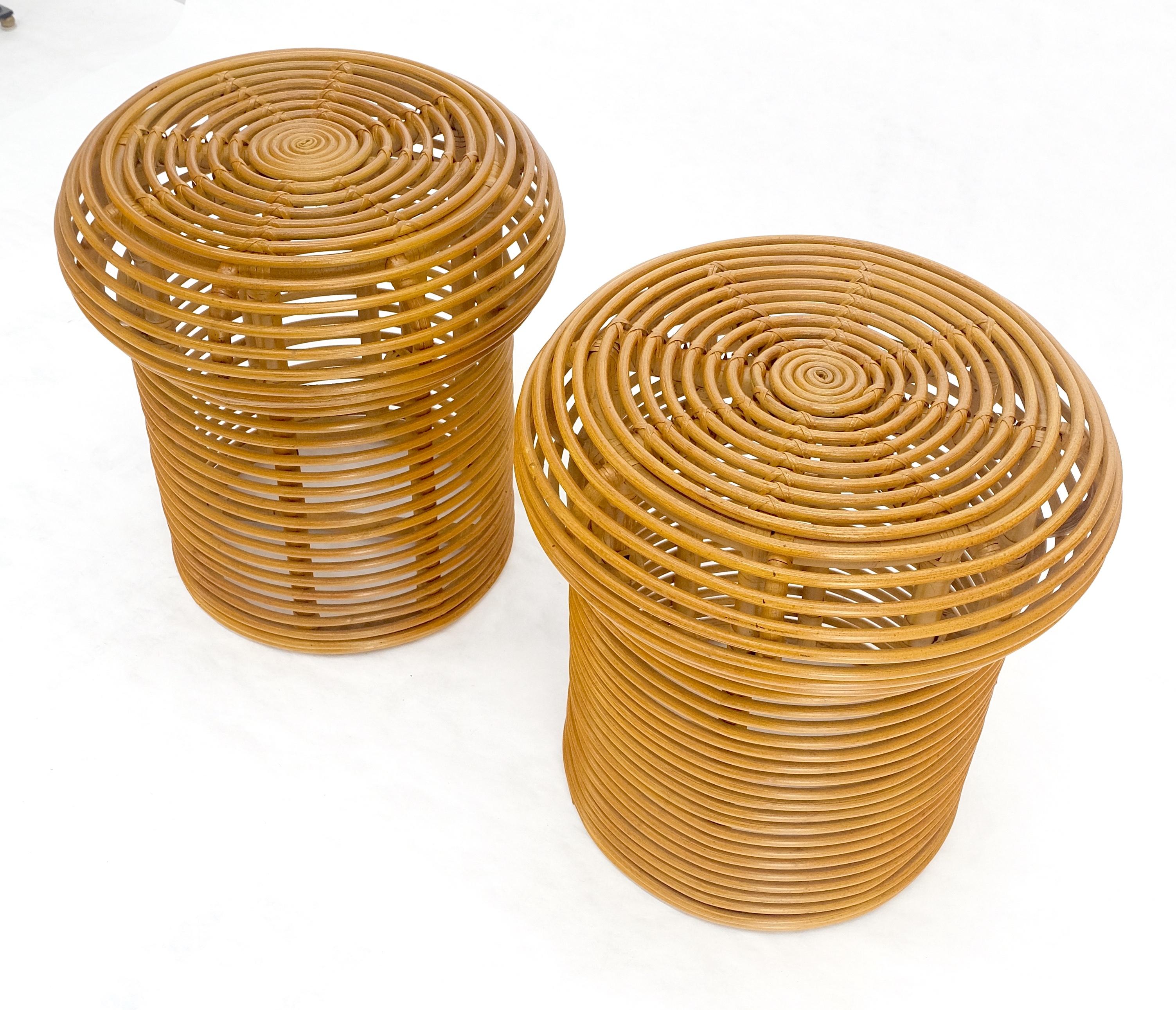 Pair of Mushroom Shape Wicker Side End Tables MINT In Good Condition For Sale In Rockaway, NJ