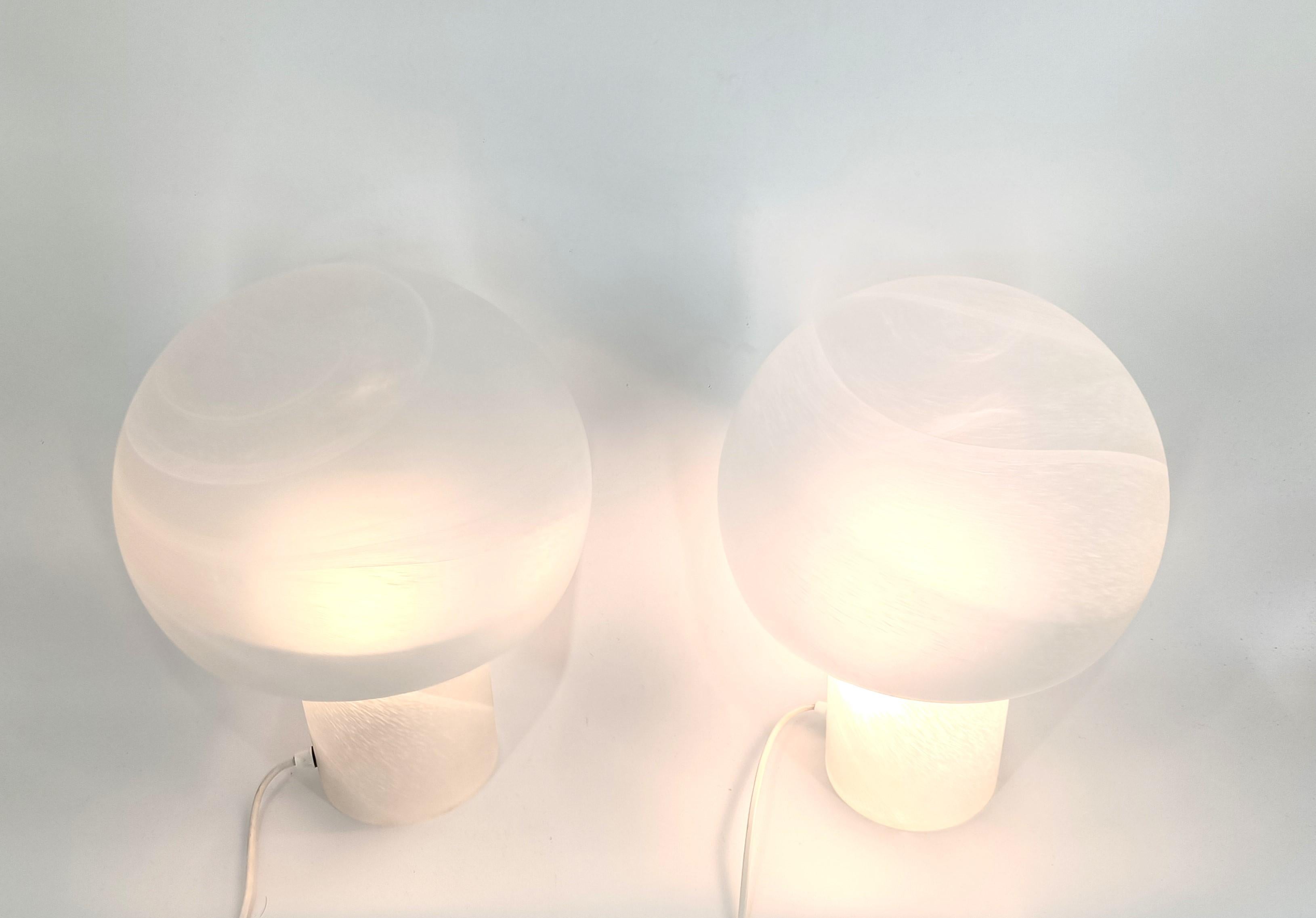 Paire de lampes de table champignons de Peil and Putzler, 1970 en vente 4