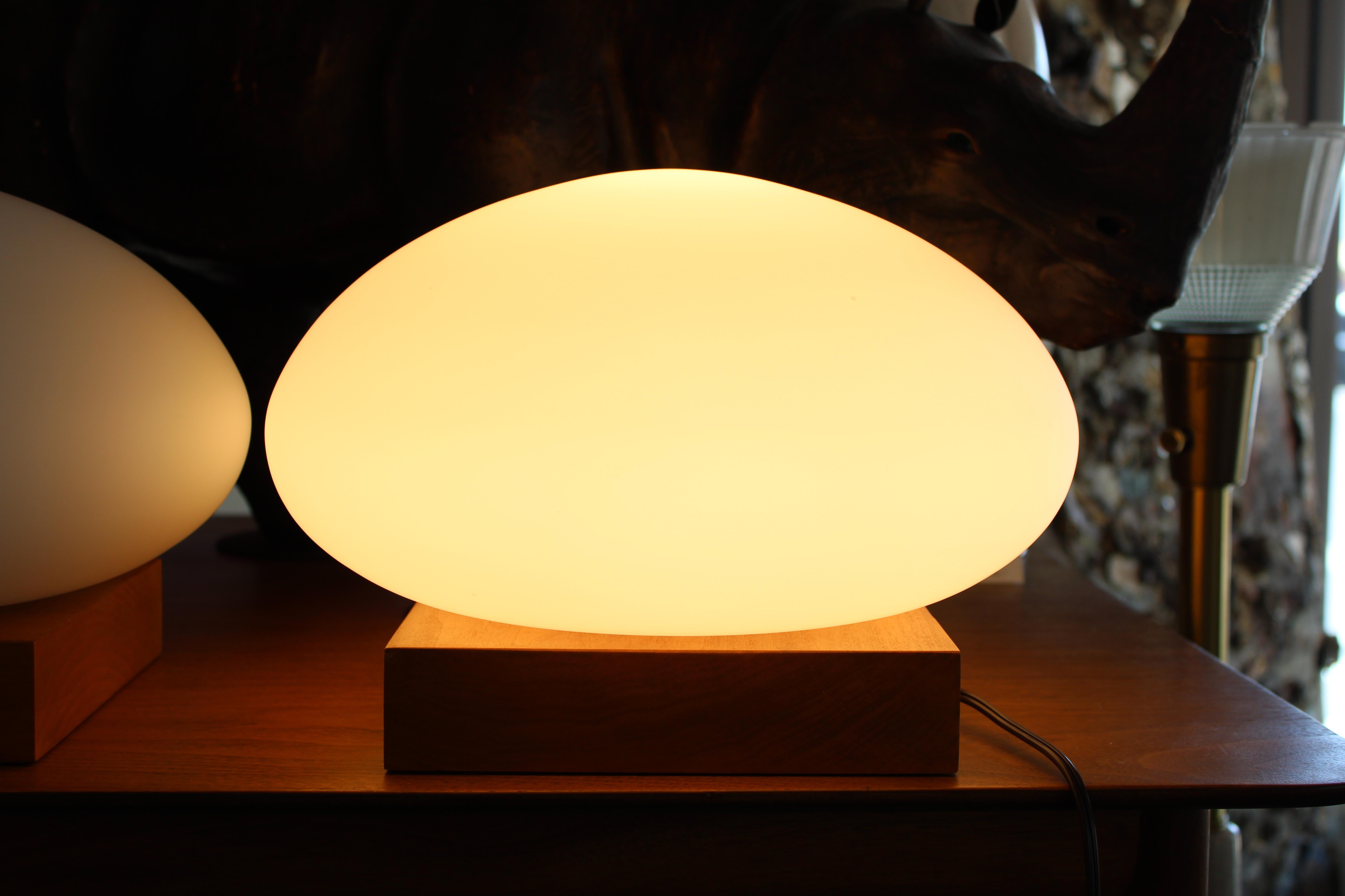 Mid-Century Modern Pair of Mushroom Table Lamps in the style of Laurel Lamps For Sale