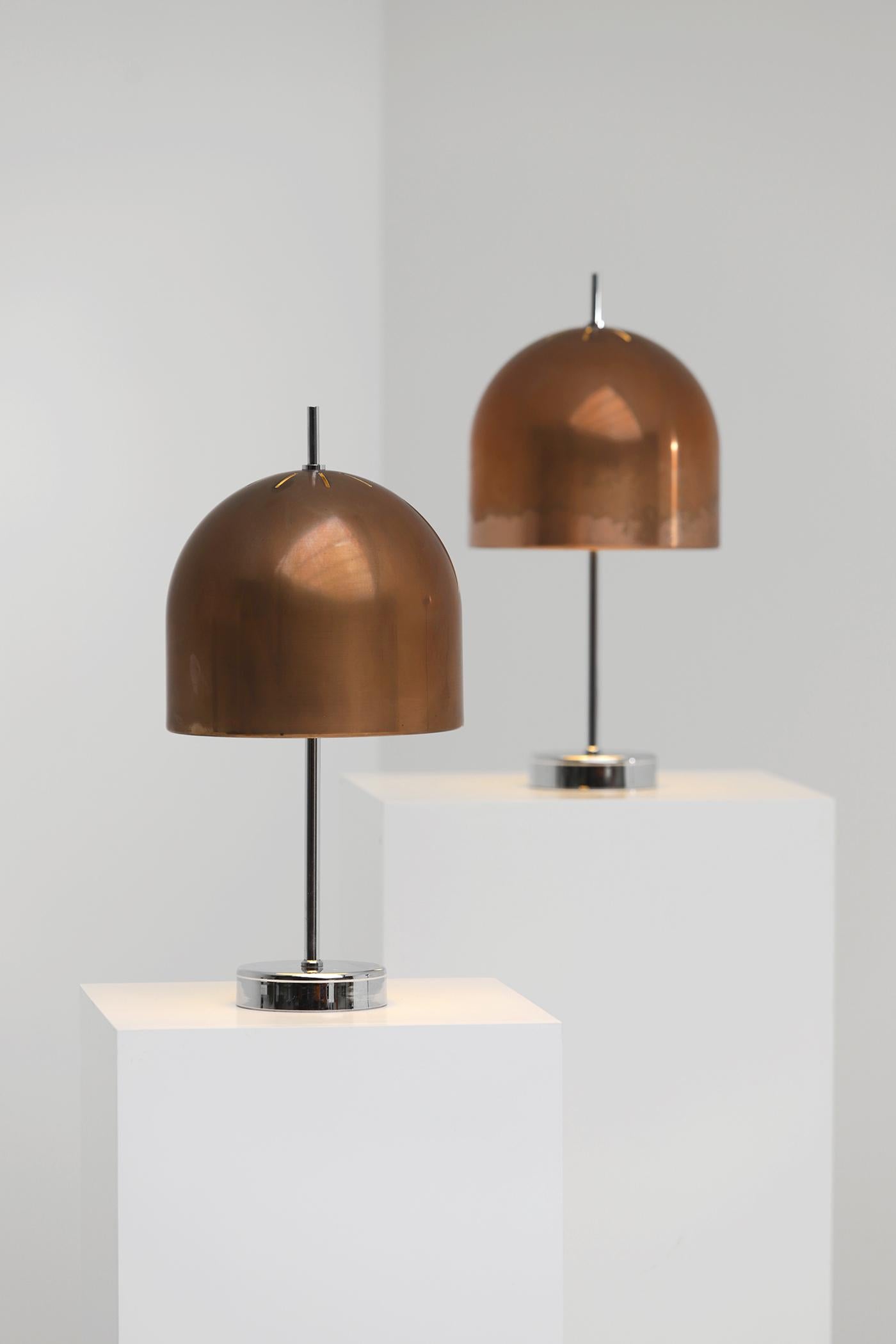 Pair of mushroom table lamps in copper and chrome 1970s In Good Condition For Sale In Antwerpen, Antwerp