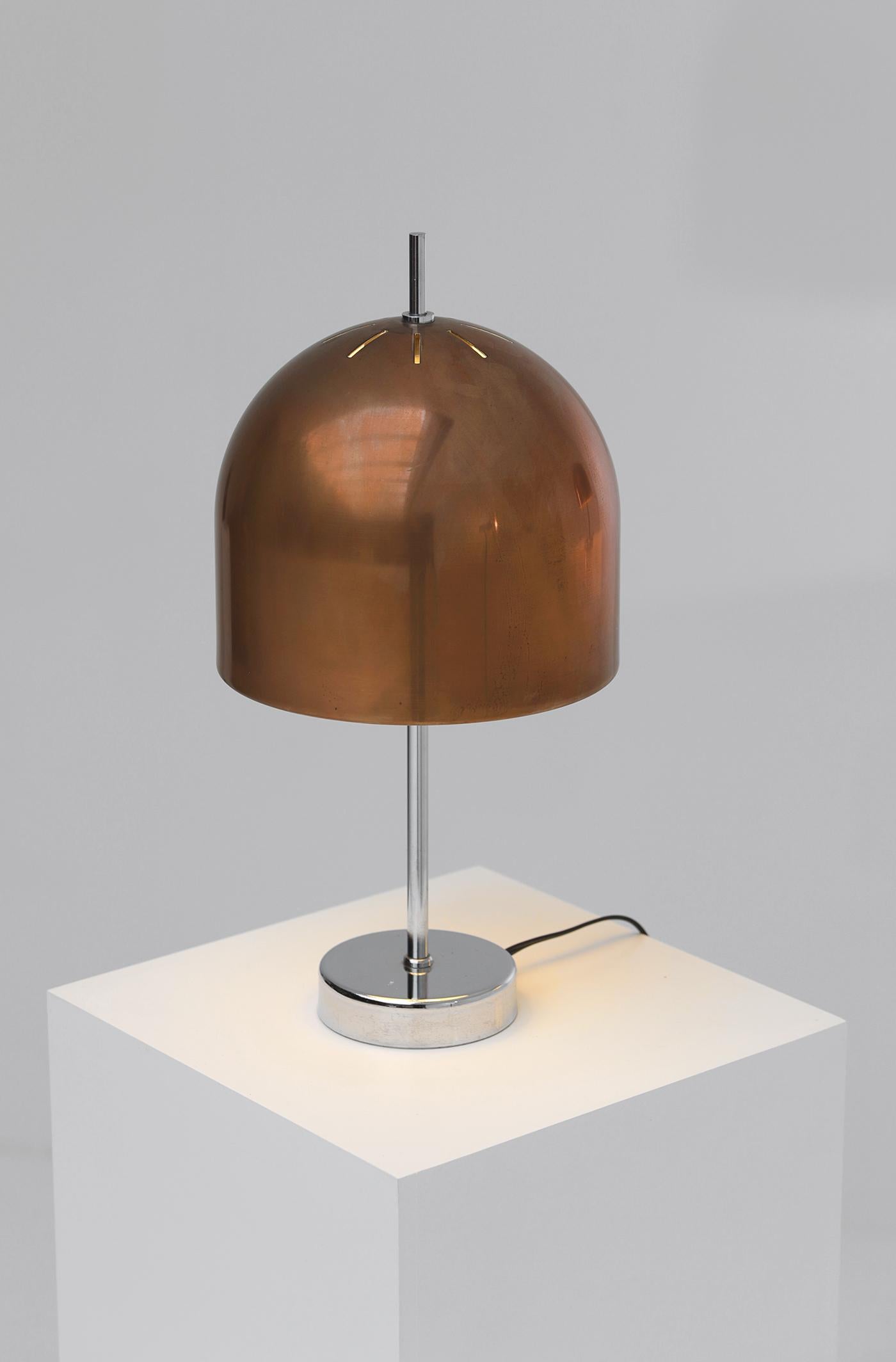 Copper Pair of mushroom table lamps in copper and chrome 1970s For Sale