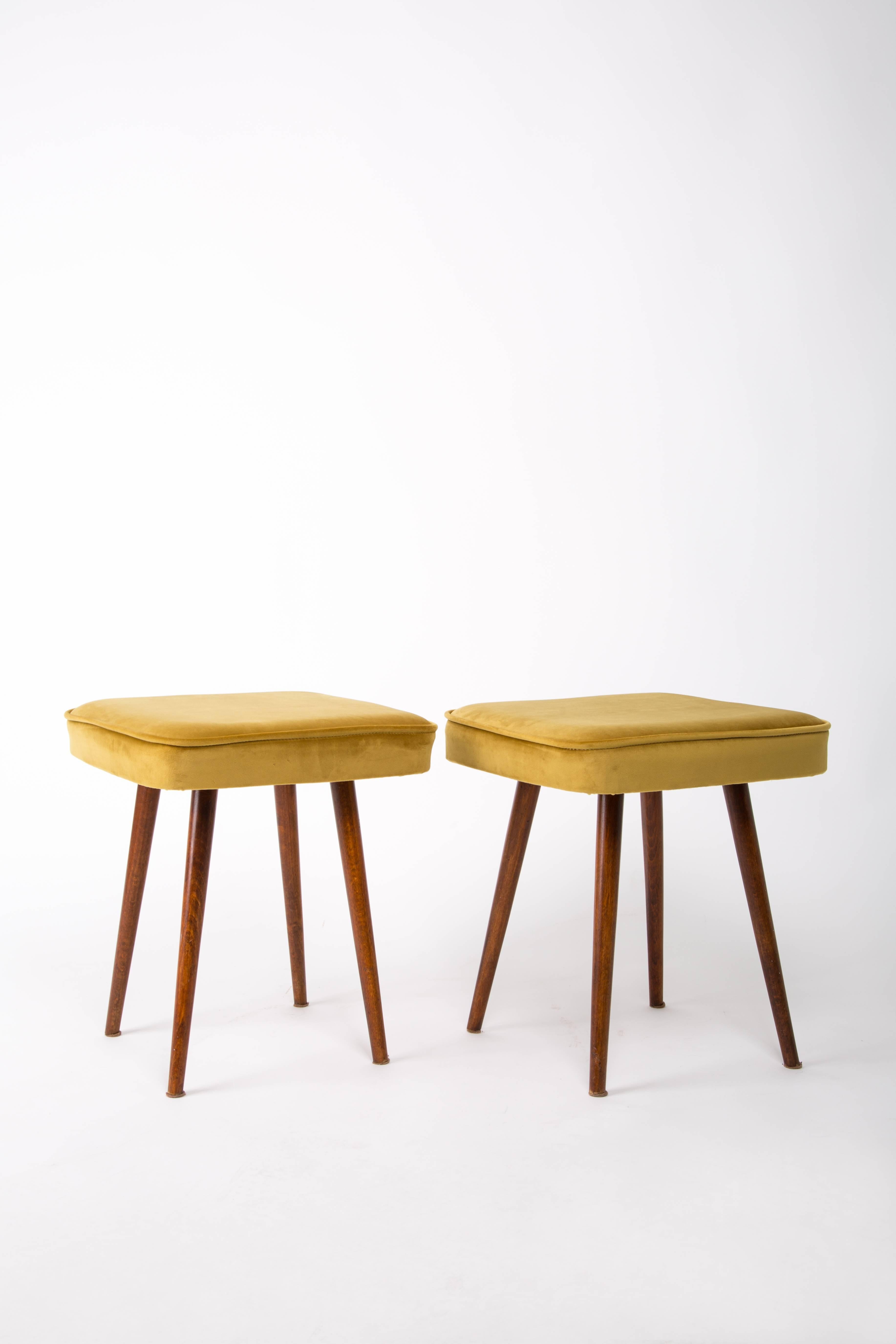 Mid-Century Modern Pair of Mustard Yellow Stools, 1960s