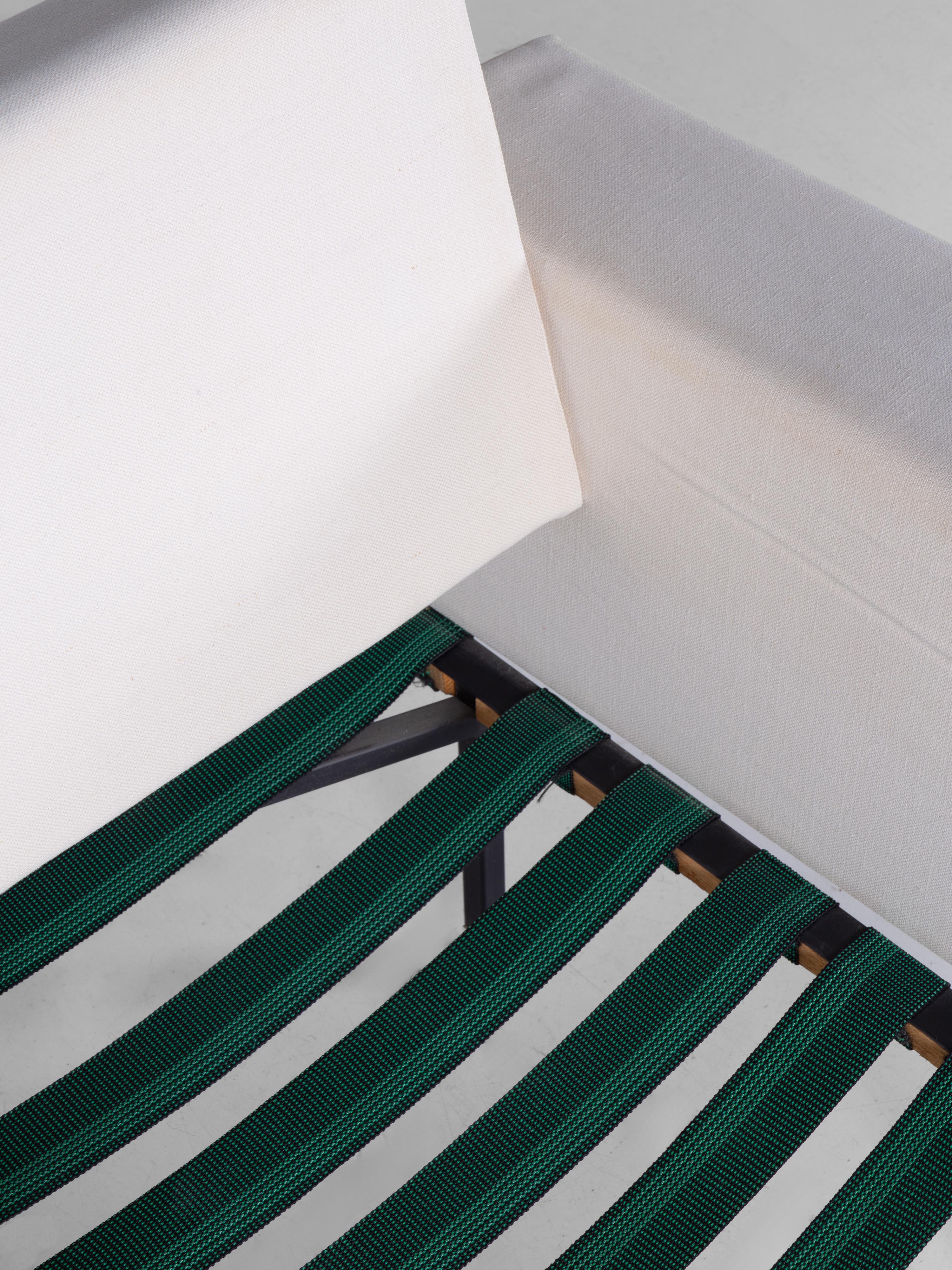 Paire de fauteuils Naeko par Kazuhide Takahama, Gavina spa 1957 en vente 6