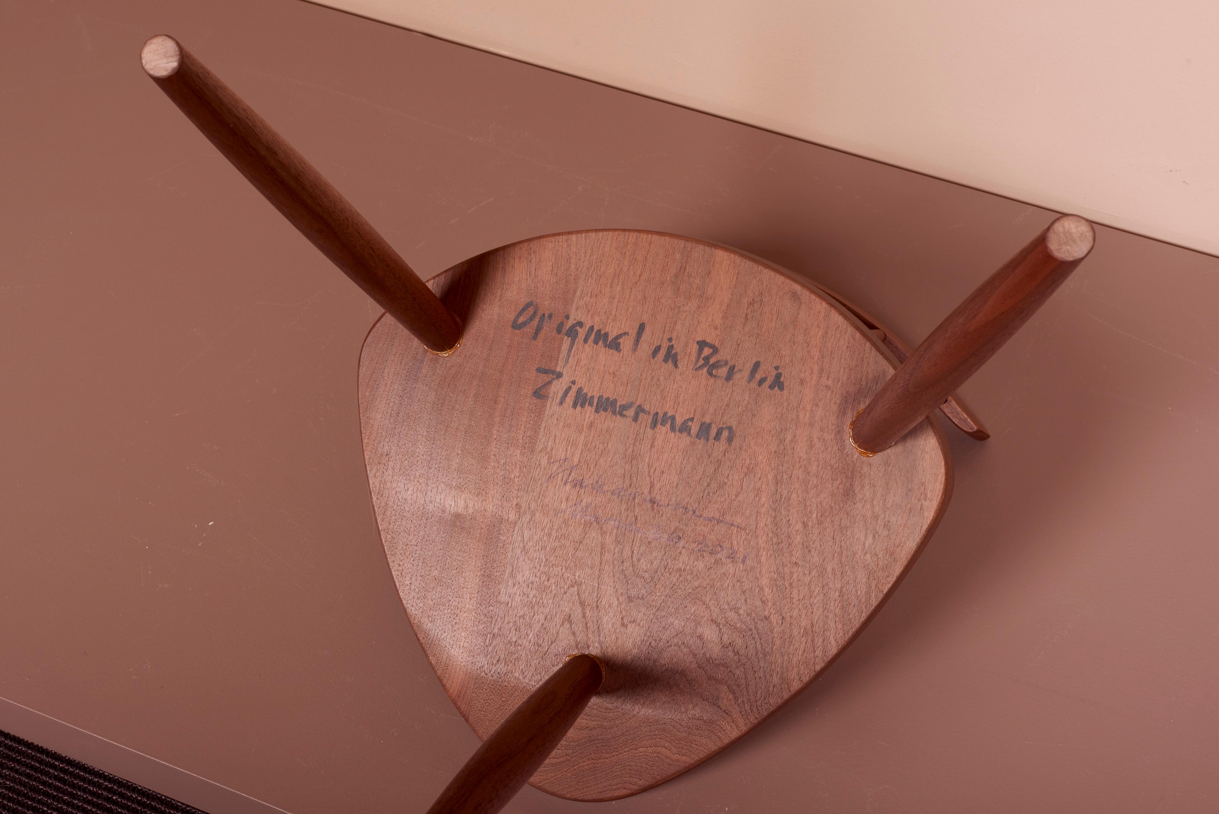 Paar Mira-Stühle von Mira Nakashima, entworfen nach einem Entwurf von George Nakashima im Angebot 6