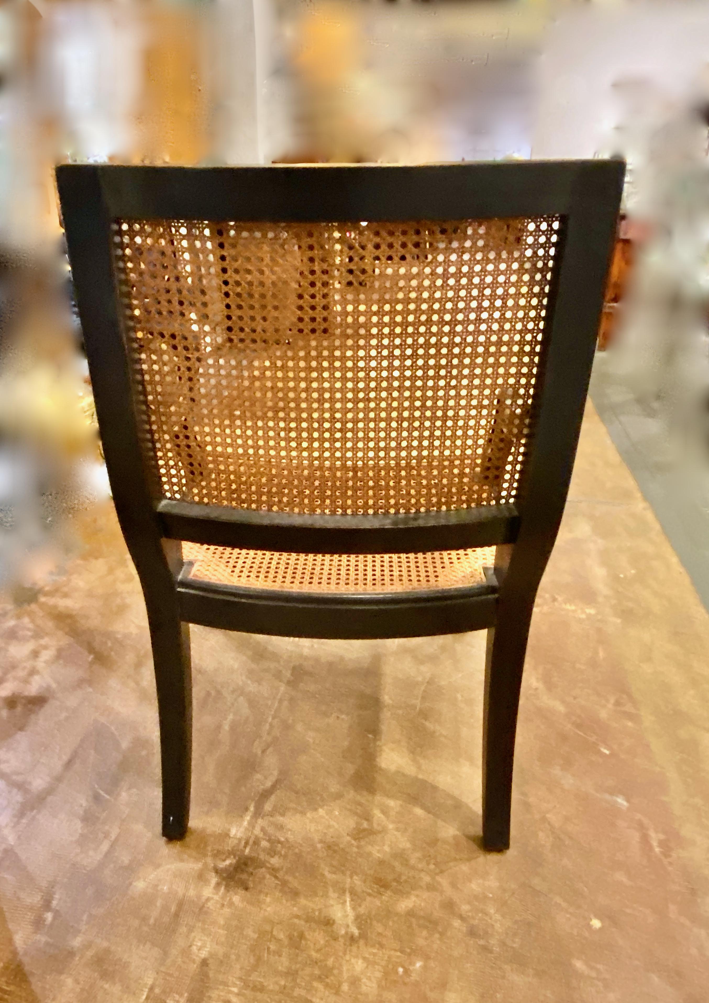 Ein Paar Nancy Corzine-Stühle im Zustand „Gut“ im Angebot in Pasadena, CA