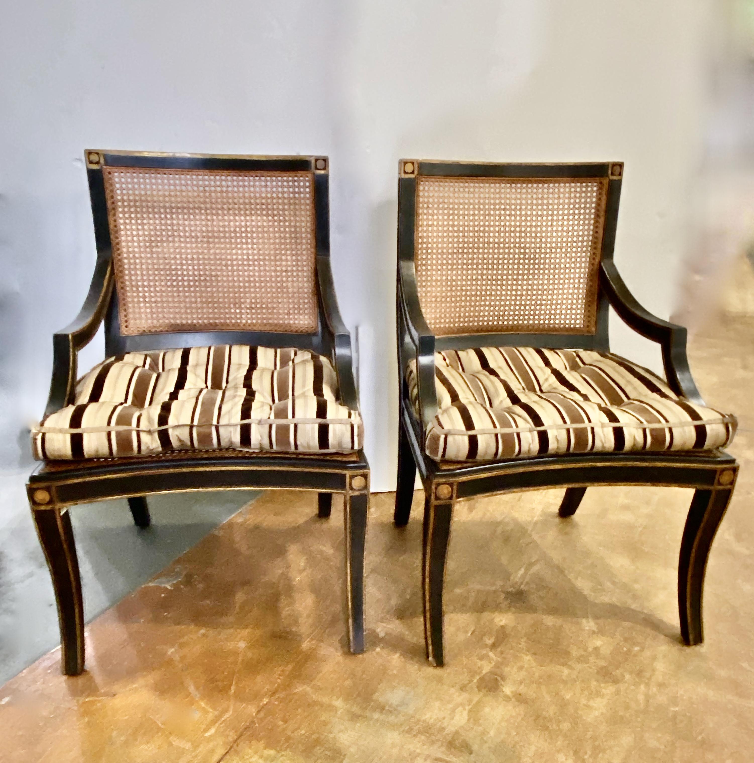 Ein Paar Nancy Corzine-Stühle im Angebot 2