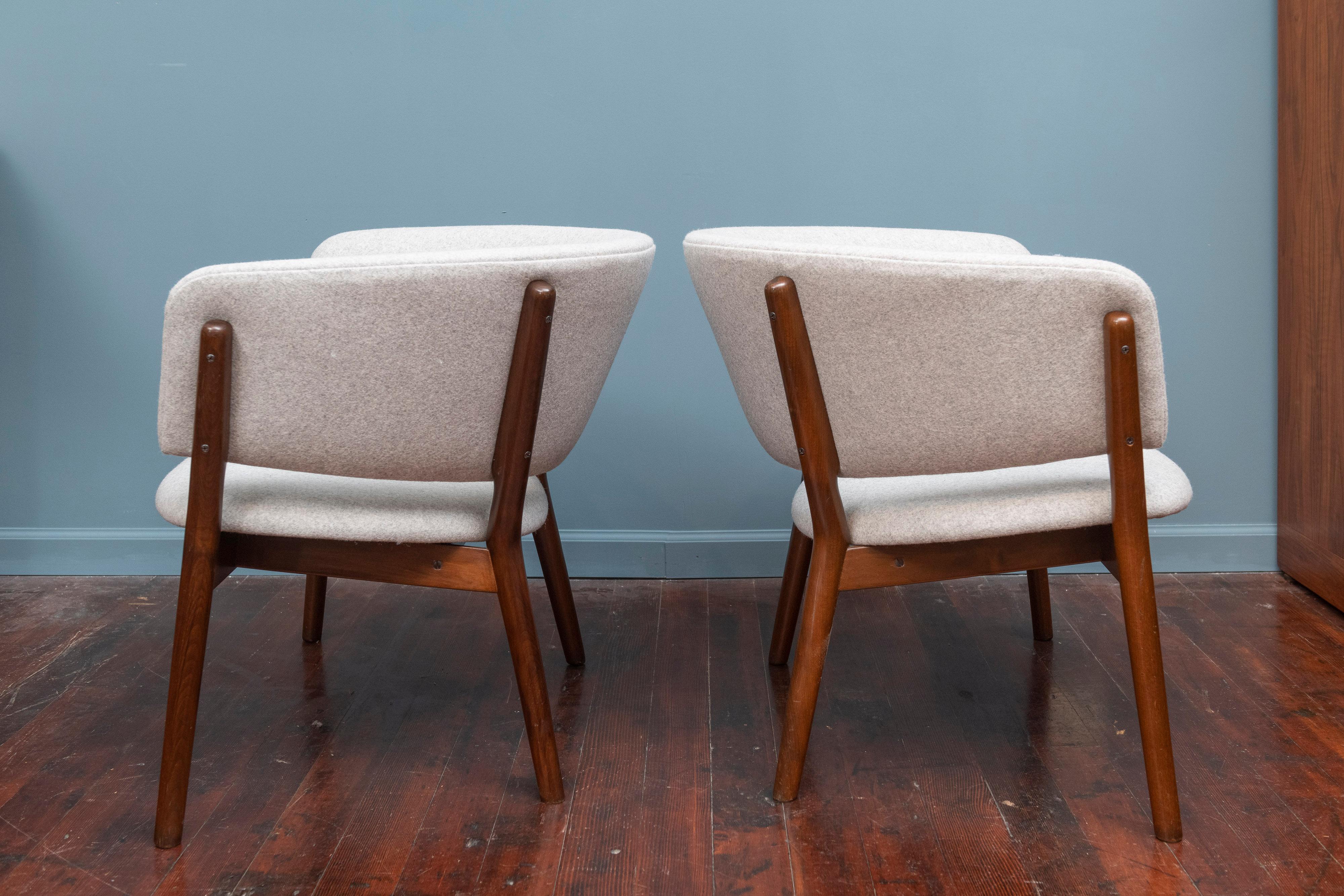 Scandinavian Modern Pair of Nanna Ditzel Lounge Chairs