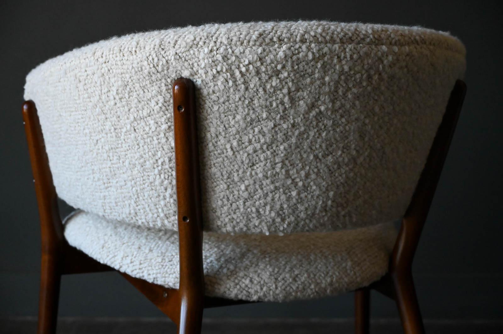Mid-20th Century Pair of Nanna Ditzel Model 83 Lounge Chairs in Pierre Frey Wool Bouclé, 1952