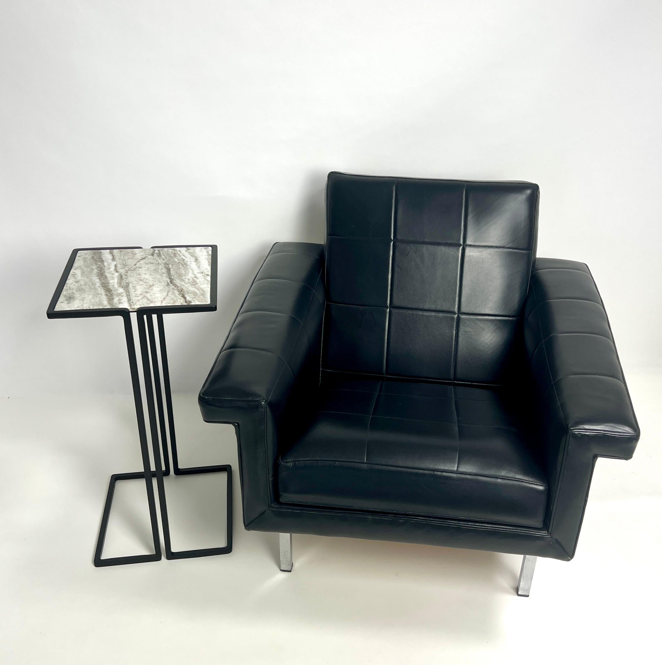 Moderne Paire de tables d'appoint nantaises, par Bourgeois Boheme Atelier  Fantasy Brown en vente