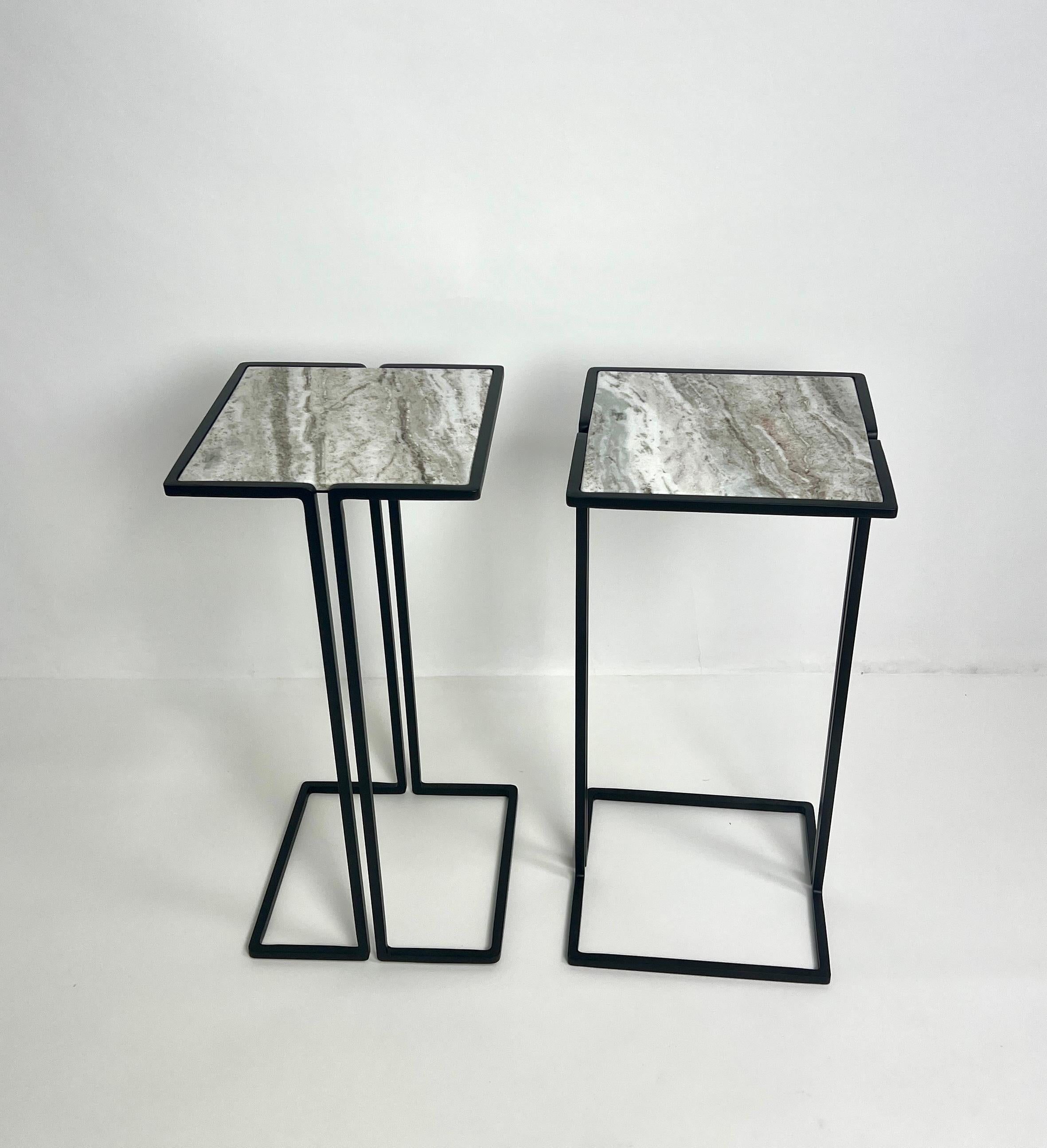 Acier Paire de tables d'appoint nantaises, par Bourgeois Boheme Atelier  Fantasy Brown en vente