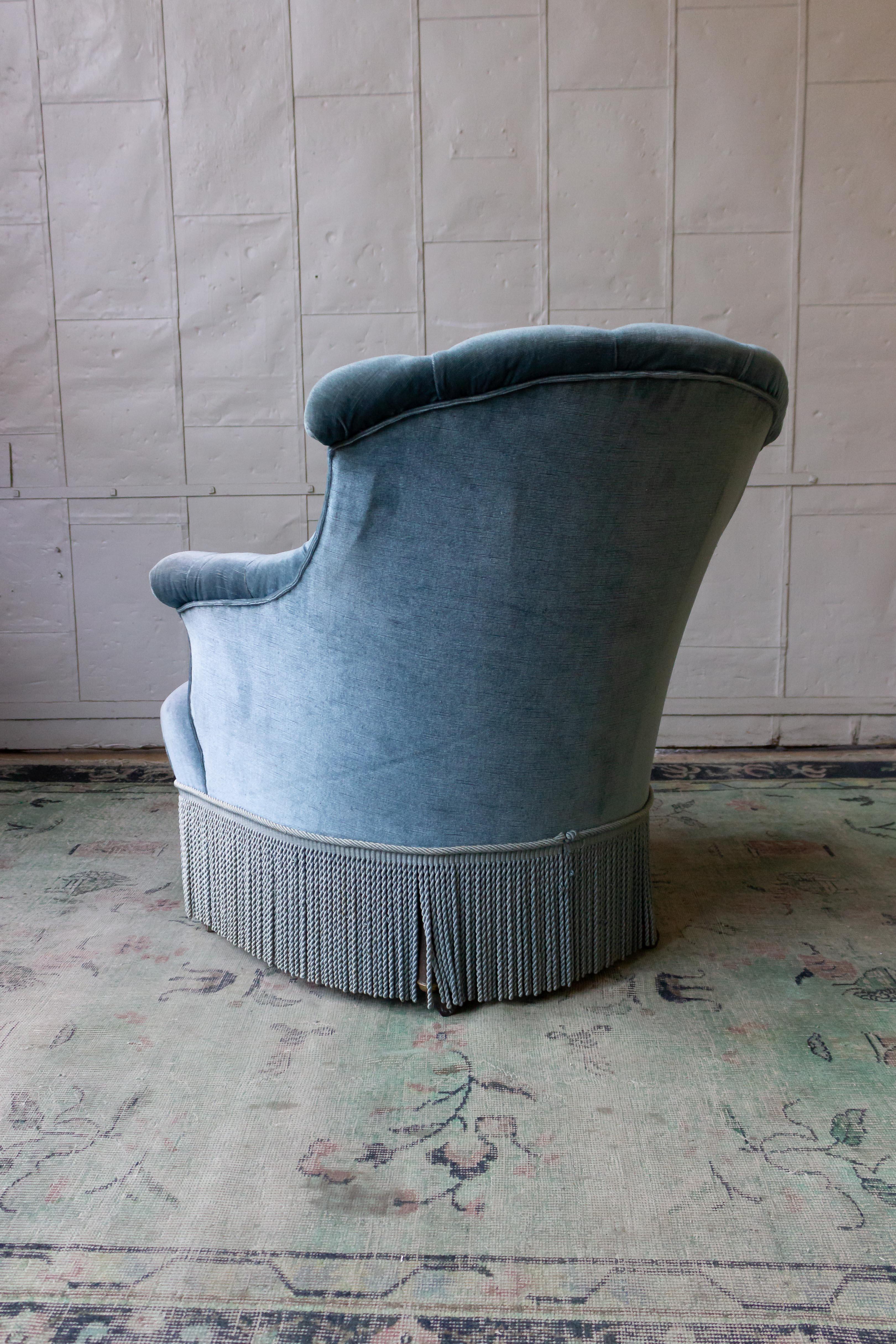velvet fringe chair
