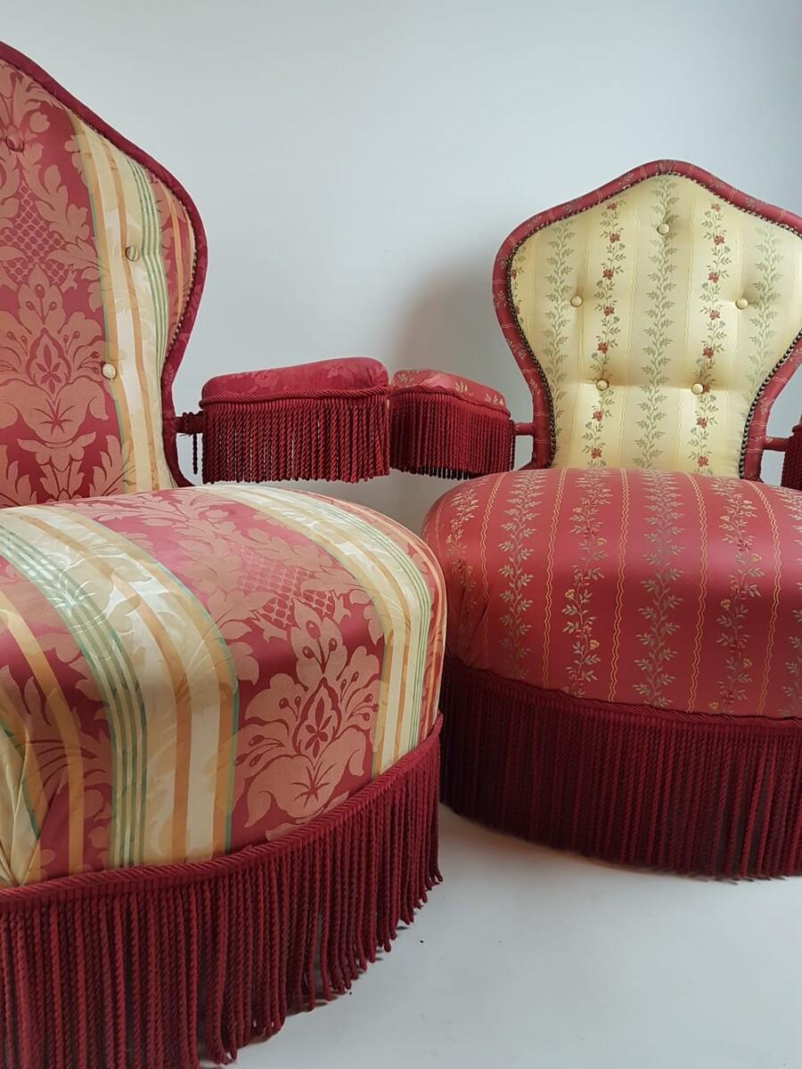 Pair Of Napoleon III Armchairs In Good Condition For Sale In Antwerp, BE