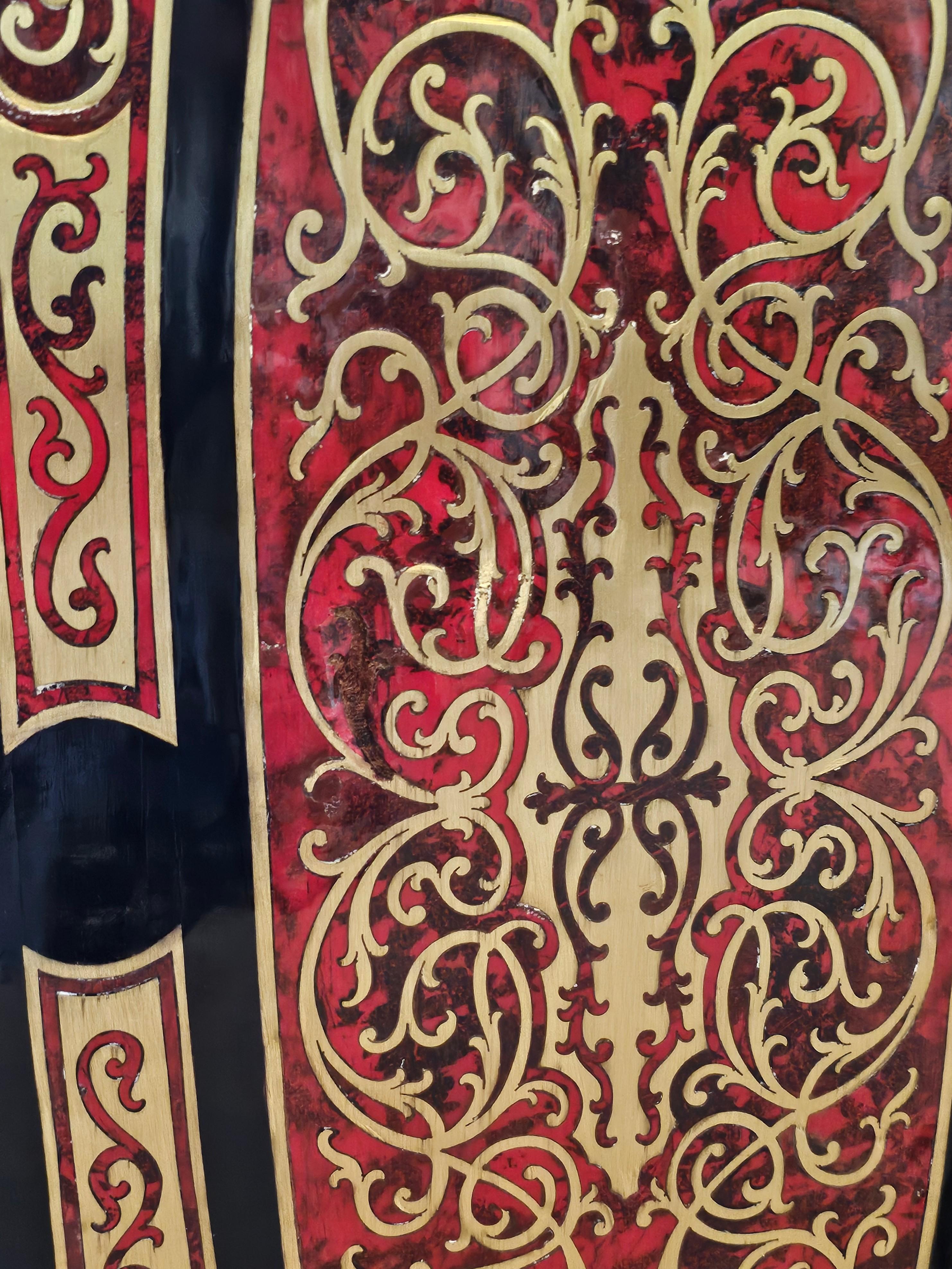 Paire d'armoires en marqueterie de laiton découpé de style Napoléon III Boulle en vente 12