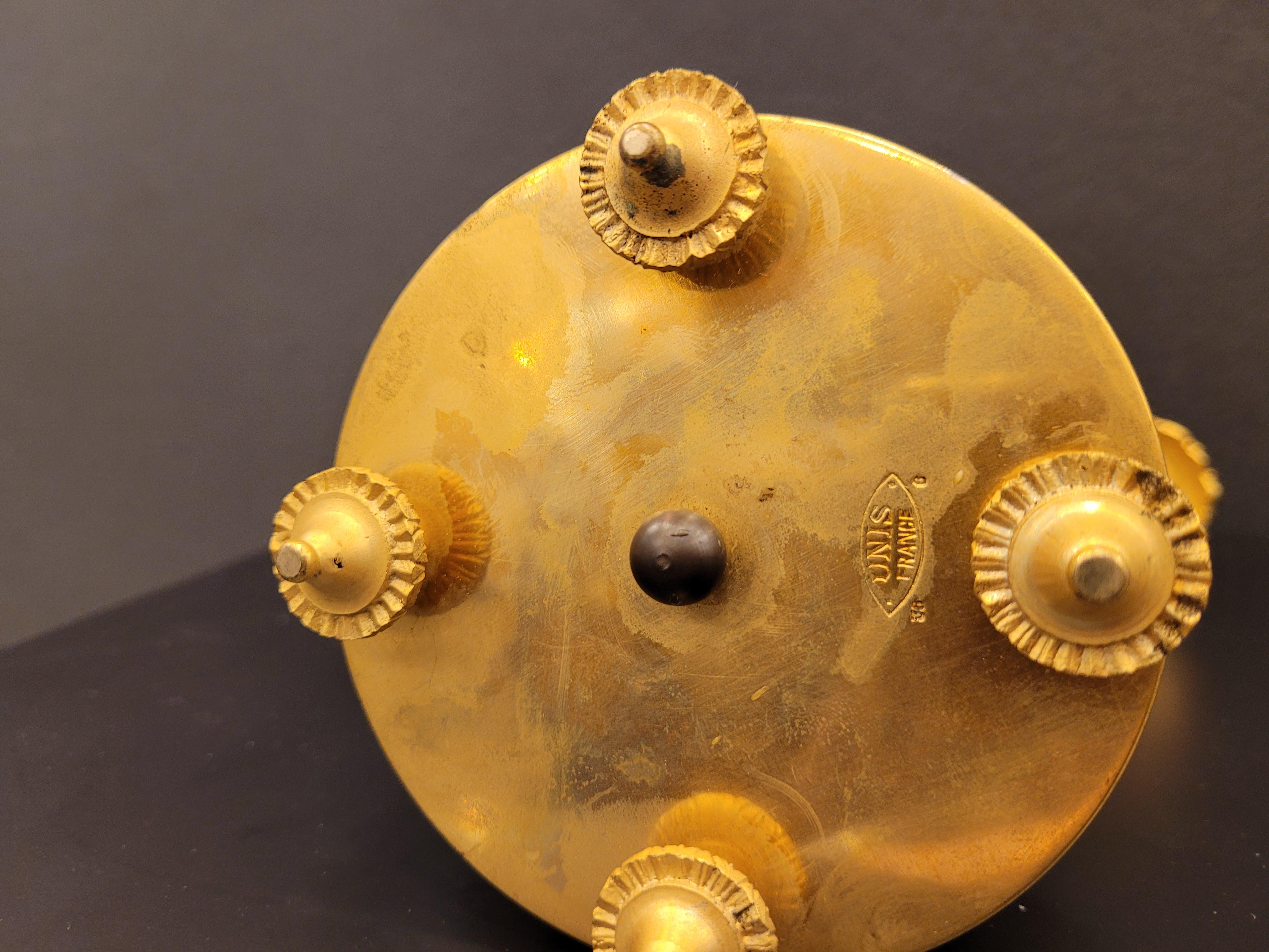 Pair of Napoleon III Candelsticks in Ormolu Putti, Bronze, Ormolu Marble France in vendita 4