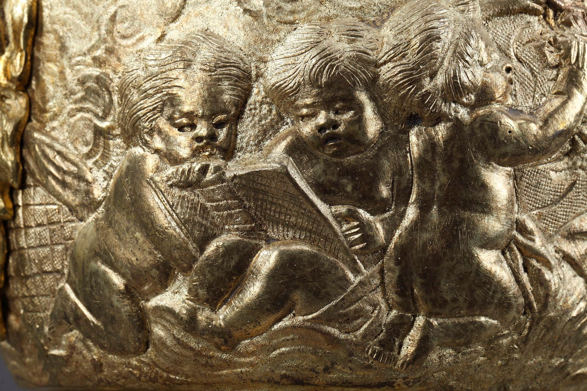 Paar Eimer aus vergoldeter Bronze von Napoleon III. im Angebot 11