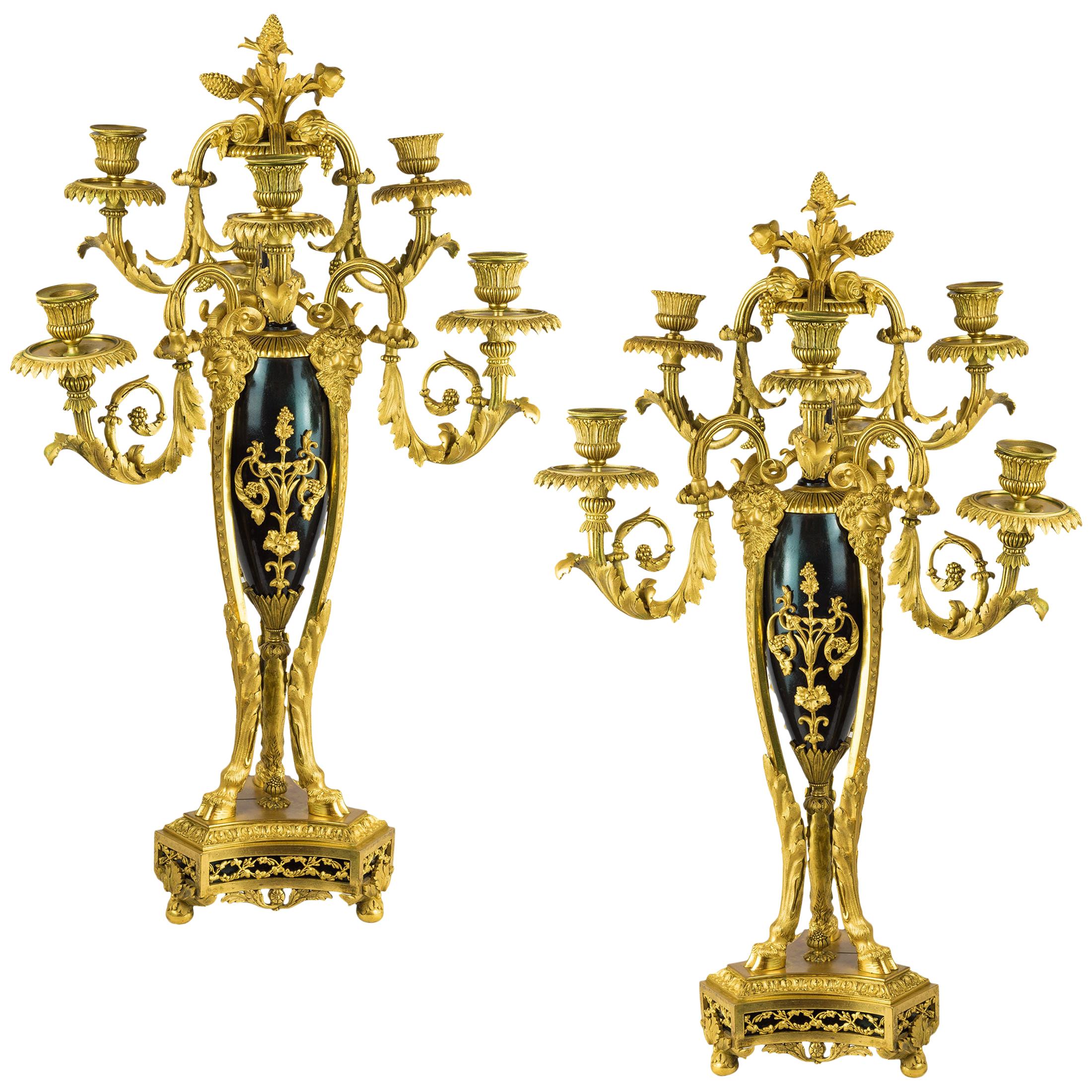 Paire de candélabres à six lumières en bronze doré Napoléon III attribués à Beurdeley