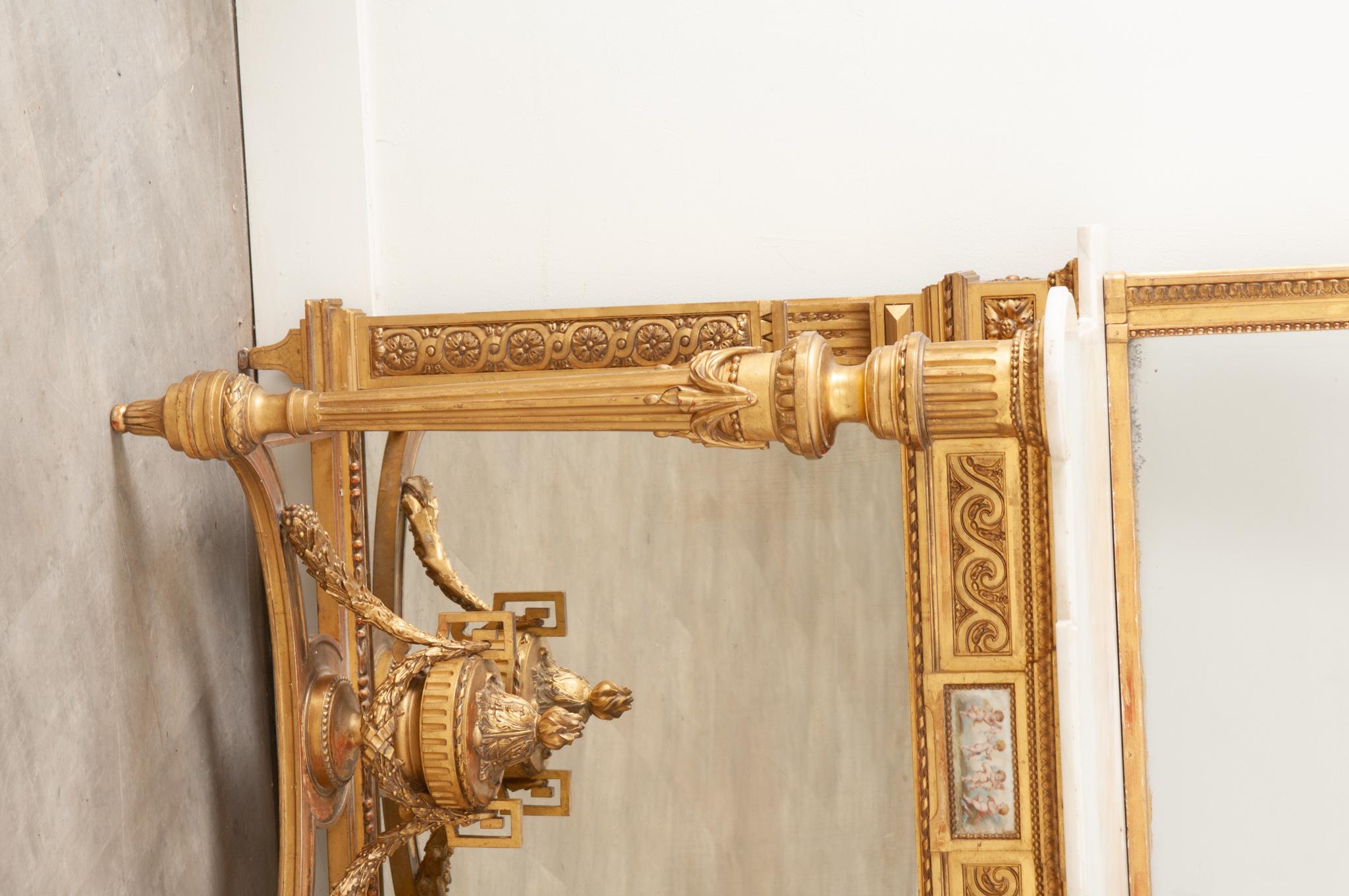 Paire de consoles et miroirs en bois doré Napoléon III 4