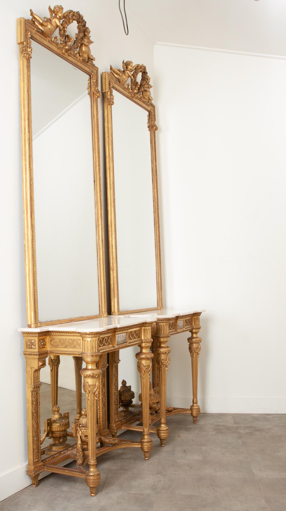 Paire de consoles et miroirs en bois doré Napoléon III 7