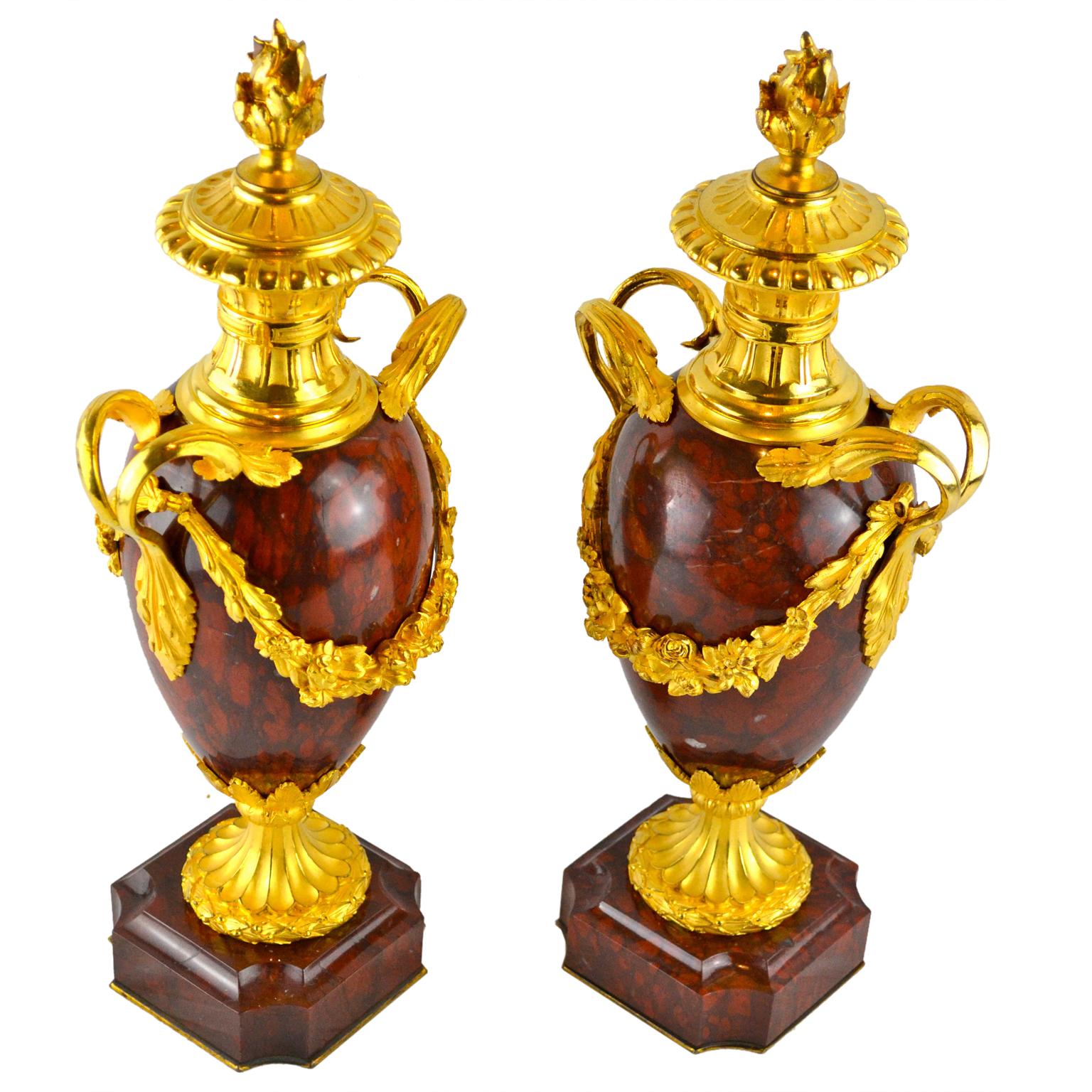 Pair of Napoleon III Griotte Marble and Gilt Bronze Casolettes In Good Condition In Vancouver, British Columbia
