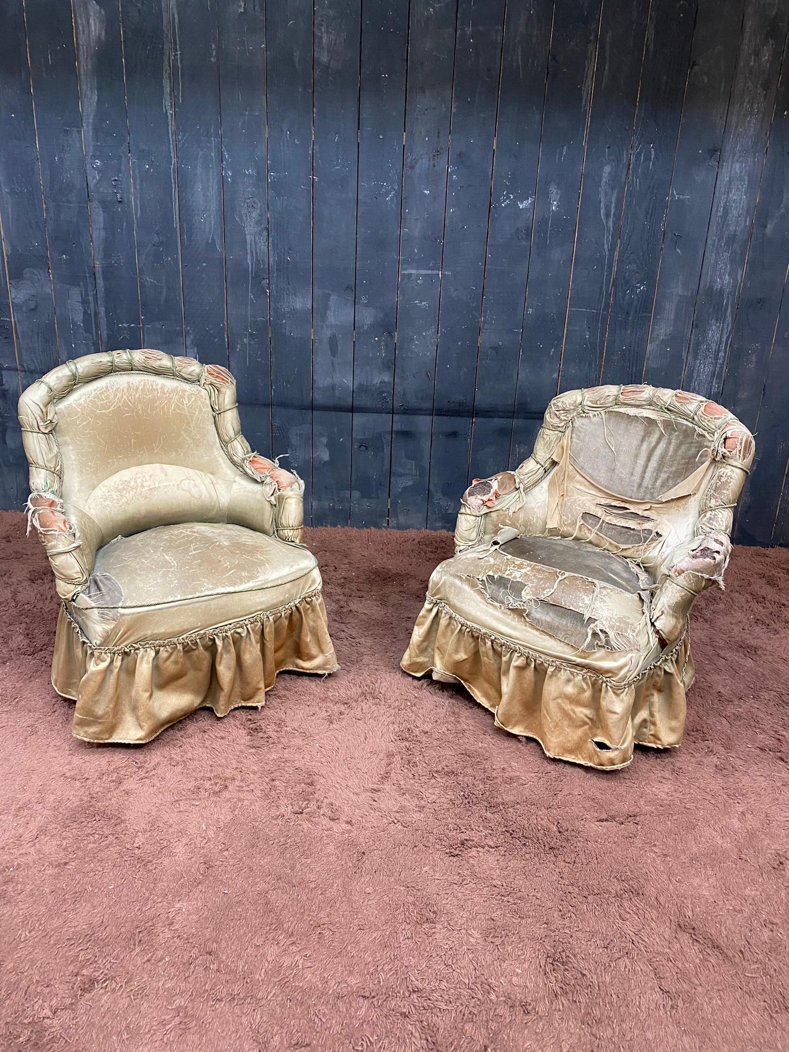 Pair of Napoléon III low chairs
to cover.