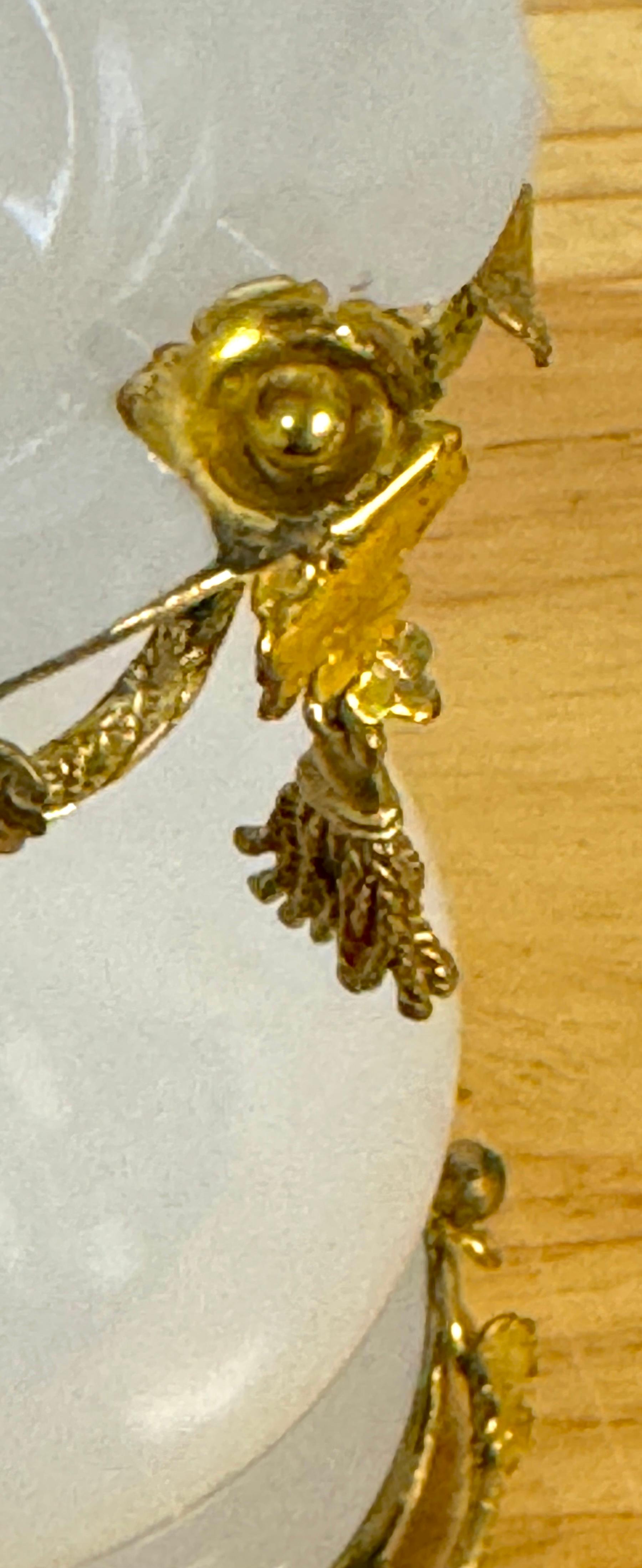 Coppia di vasi di vetro opalino e nappe di ormeggio Napoleone III, Parigi, 1870 circa in vendita 13