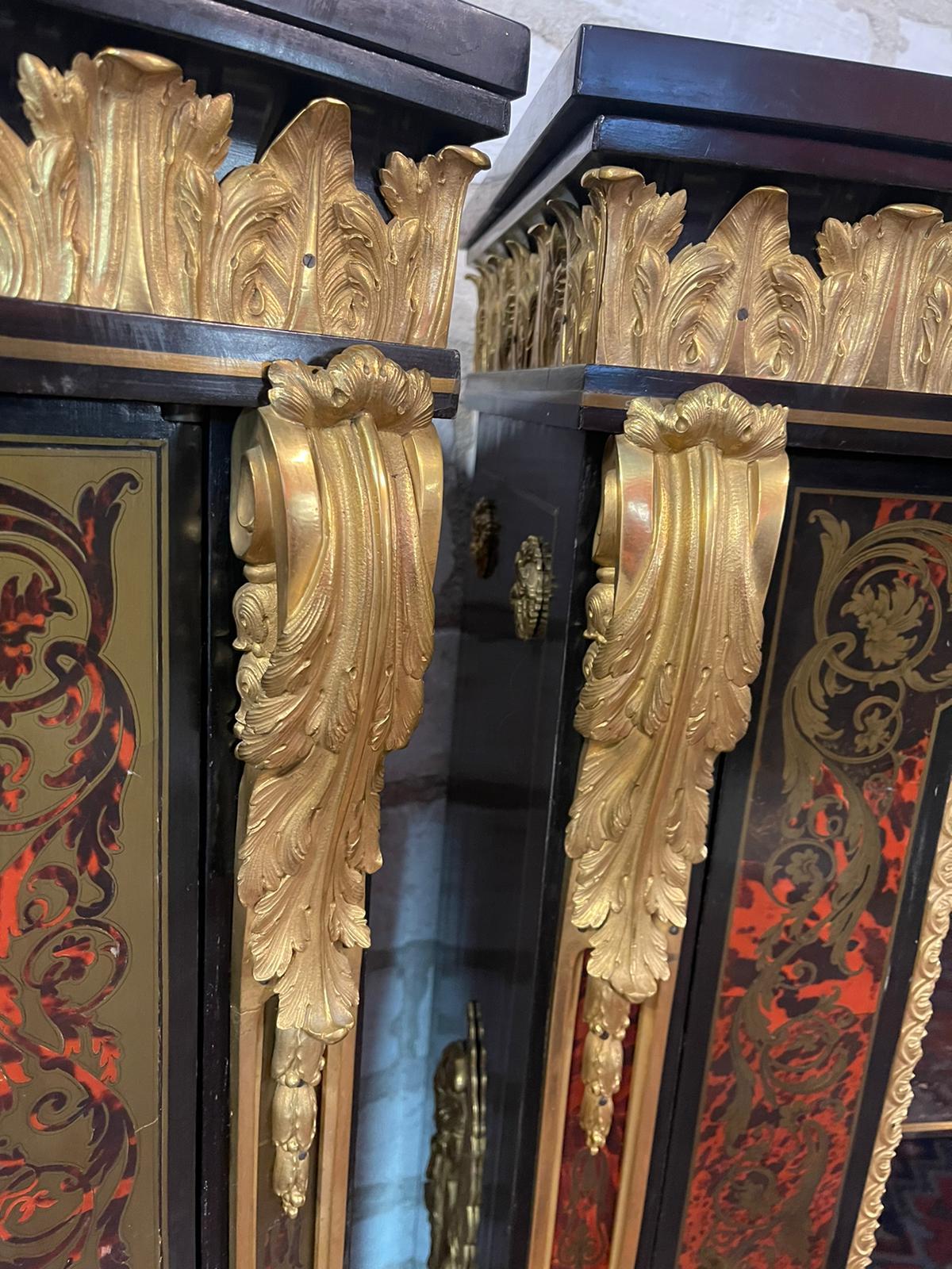 Pair of Napoleon III period cabinets in Boulle Marquetry 19th Century For Sale 6