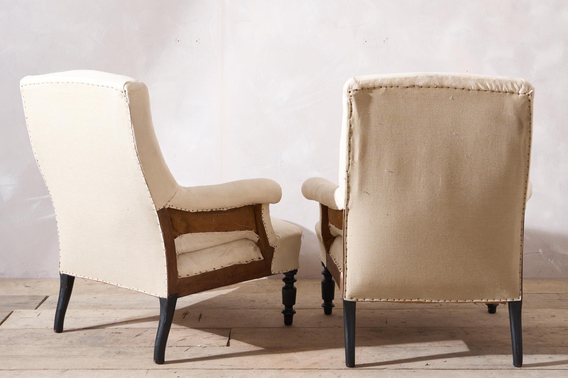 Paar Napoleon-III-Sessel mit quadratischer Rückenlehne (Polster) im Angebot