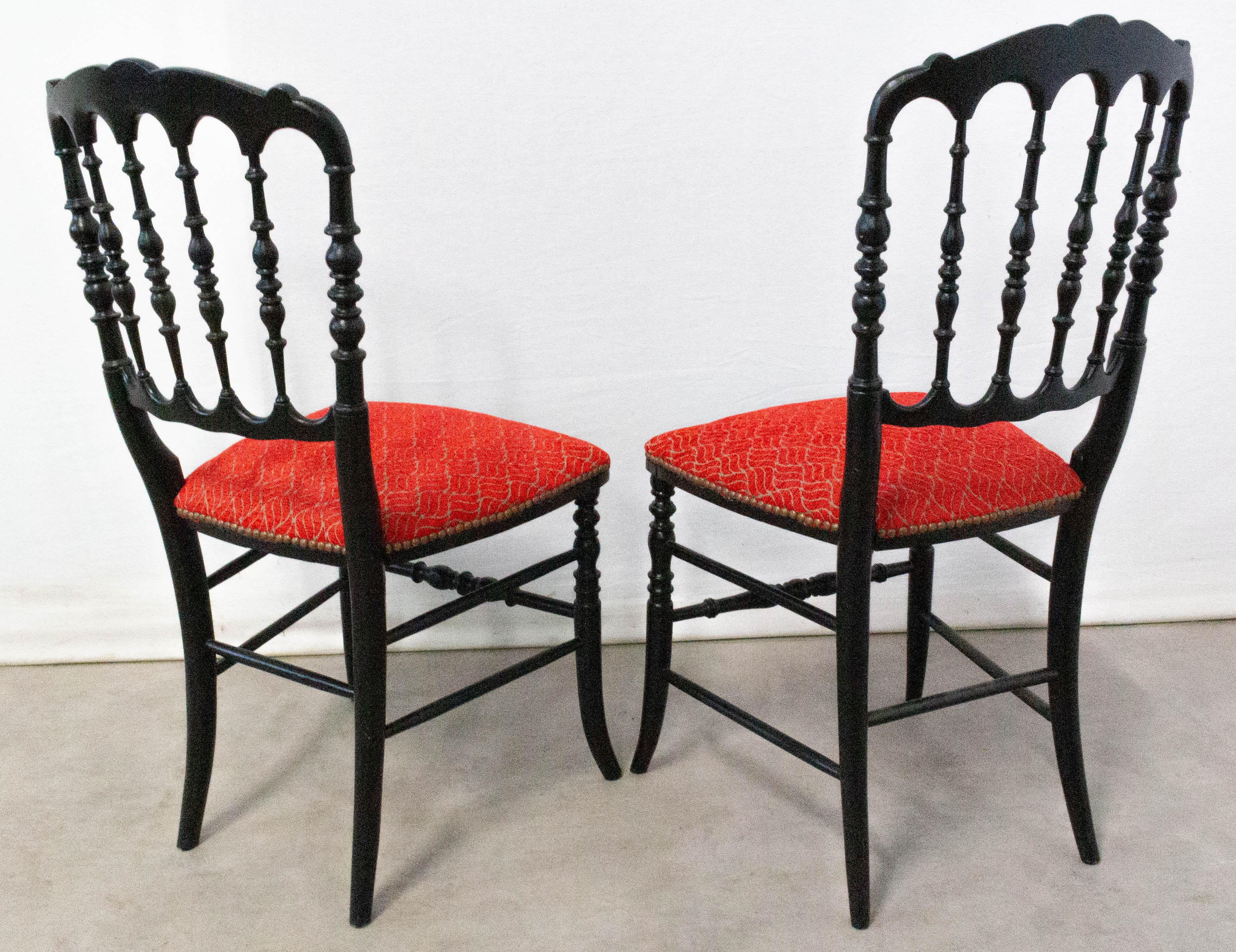 Paire de chaises rouges Napoléon III tapissées Françaises, fin du 19ème siècle en vente 1