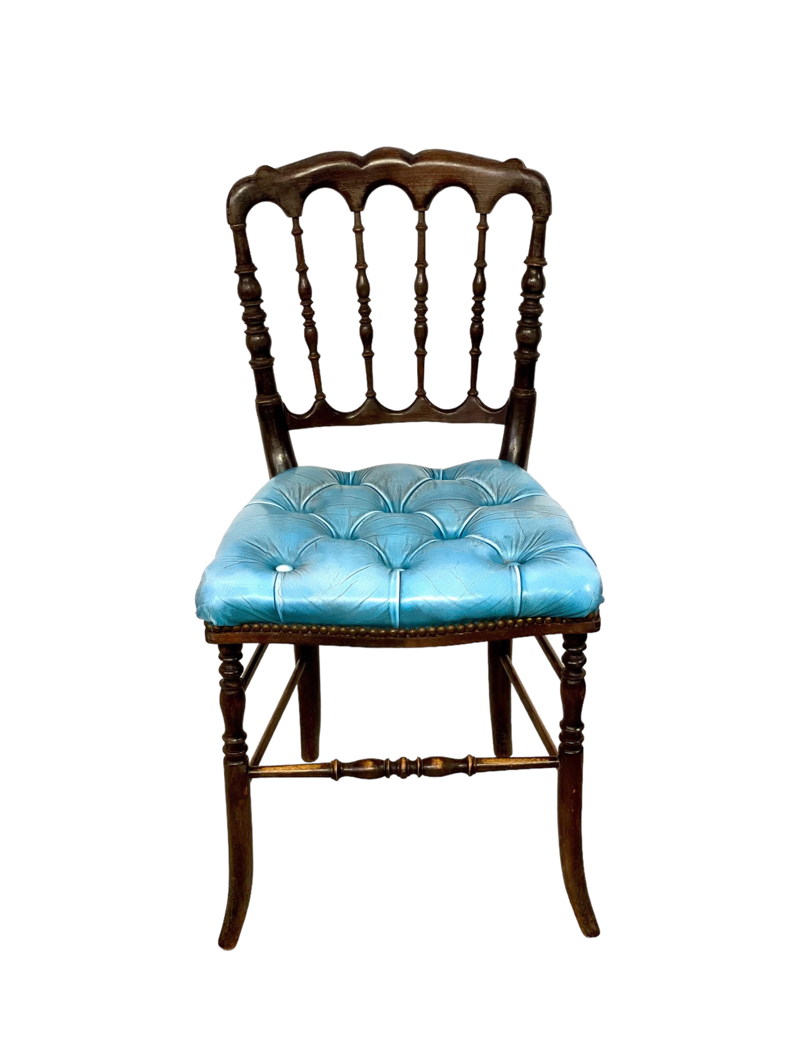 Pair of Napoleon III Side Chairs with Blue Leather Upholstery In Good Condition For Sale In LA CIOTAT, FR