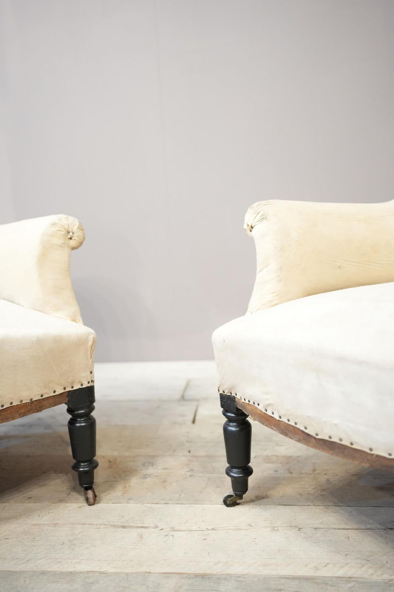 Pair of Napoleon III spoon back armchairs In Excellent Condition In Malton, GB