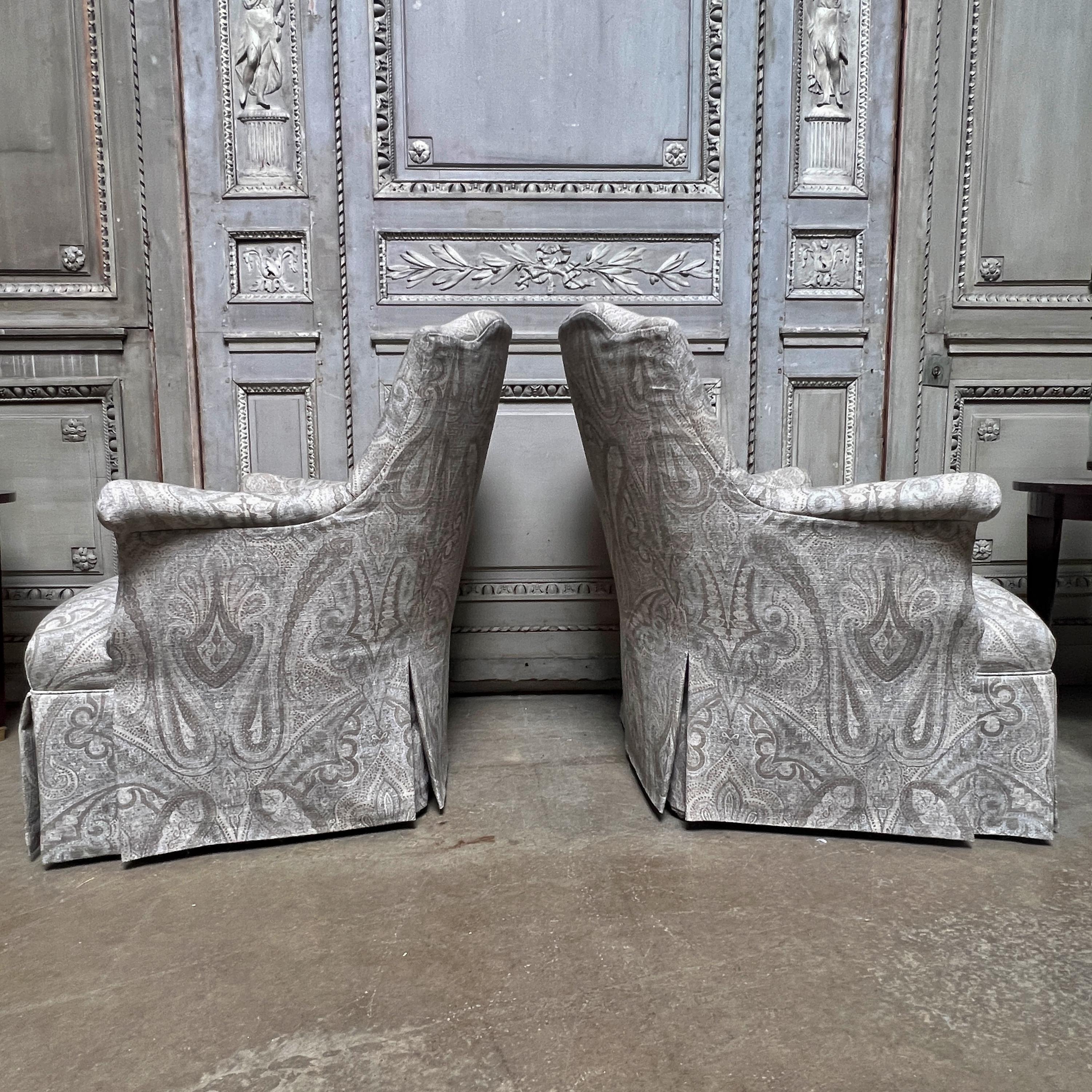 Pair of Napoleon III Style Upholstered Lounge Chairs in Gray Paisley Fabric In Good Condition For Sale In Dallas, TX