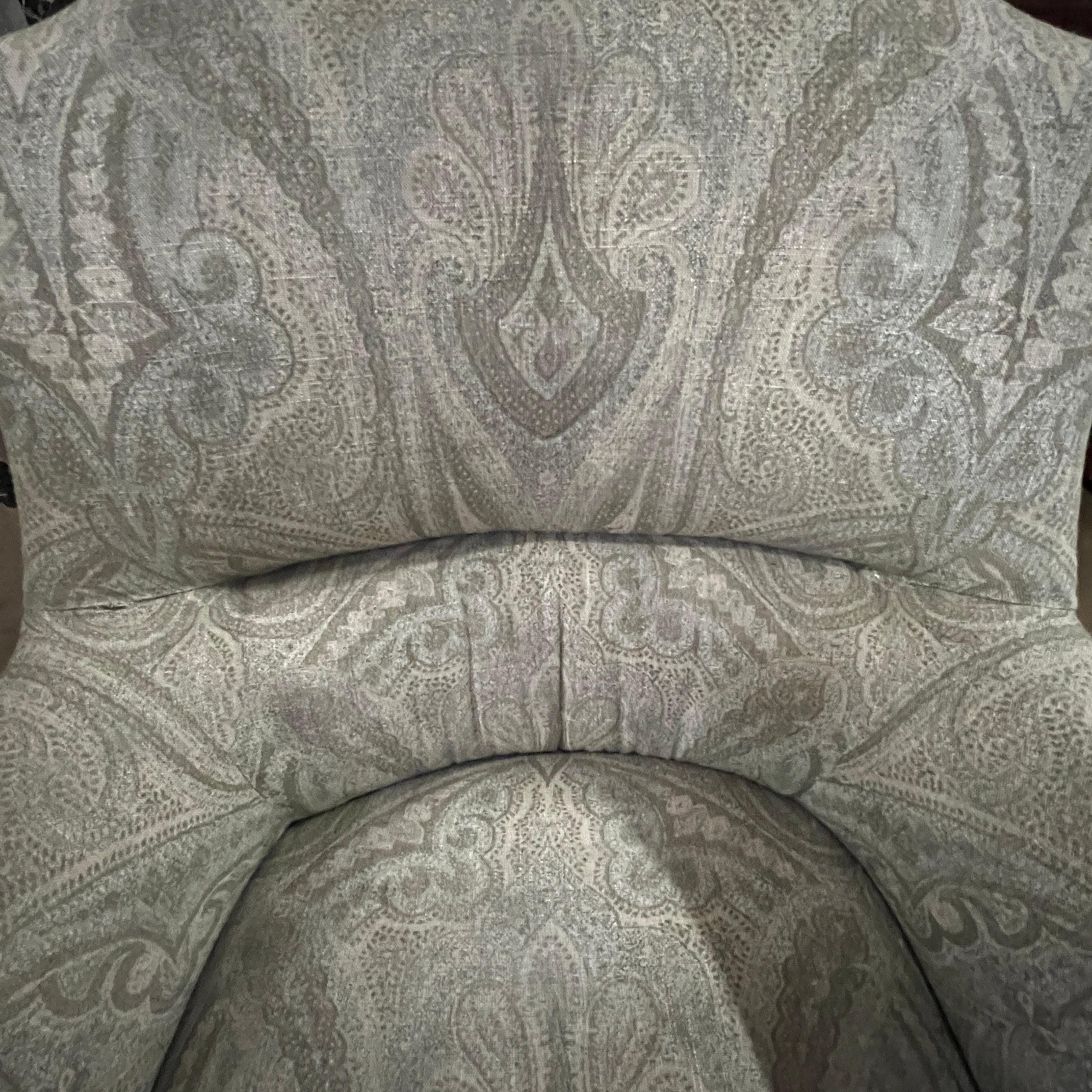 Pair of Napoleon III Style Upholstered Lounge Chairs in Gray Paisley Fabric For Sale 4