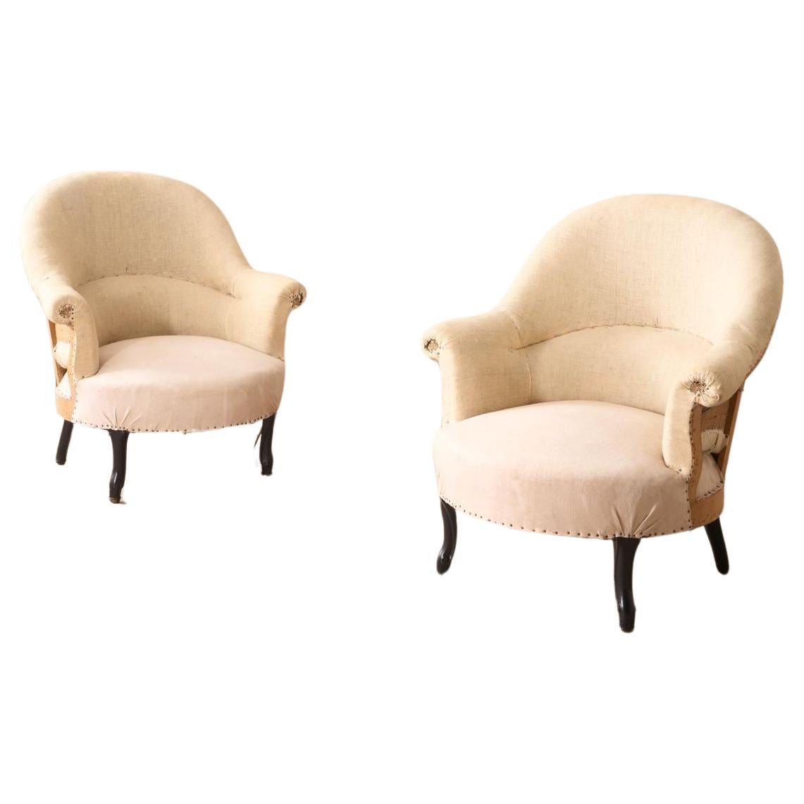 Pair of Napoleon III tub chairs with cabriole legs For Sale