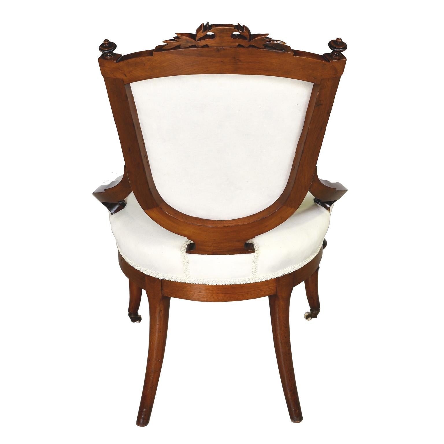 Paire de fauteuils Napoléon III en noyer ébonisé et ronce, vers 1870 en vente 1