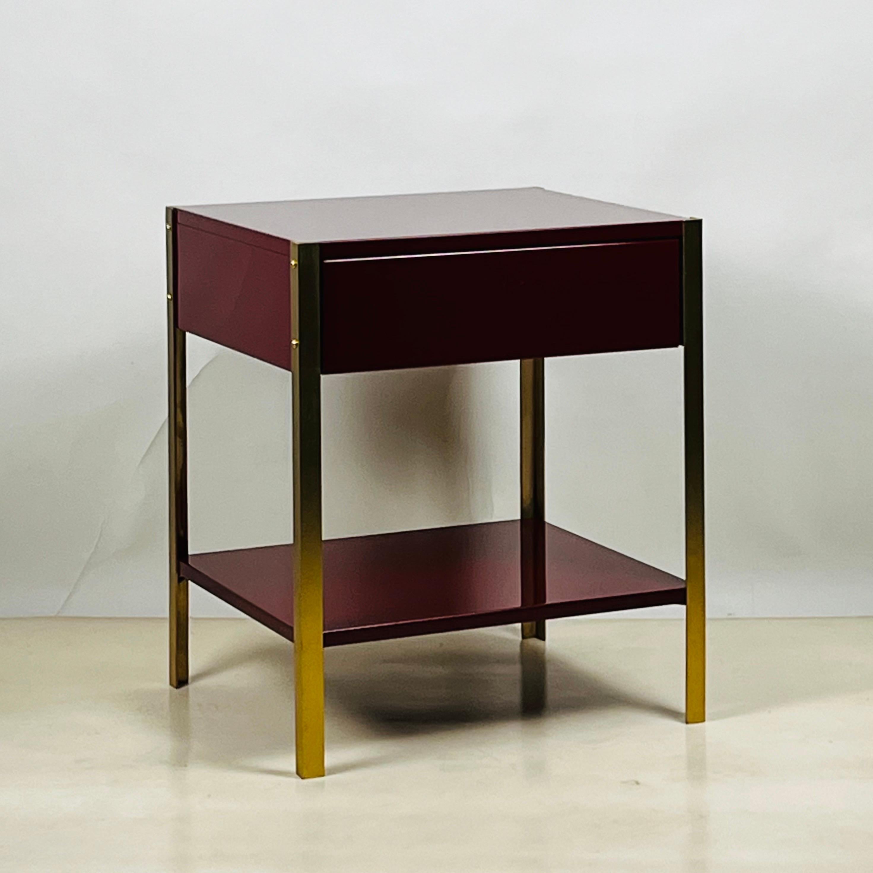 French Pair of Narrow 'Laque' Oxblood Lacquer and Brass Night Stands by Design Frères For Sale