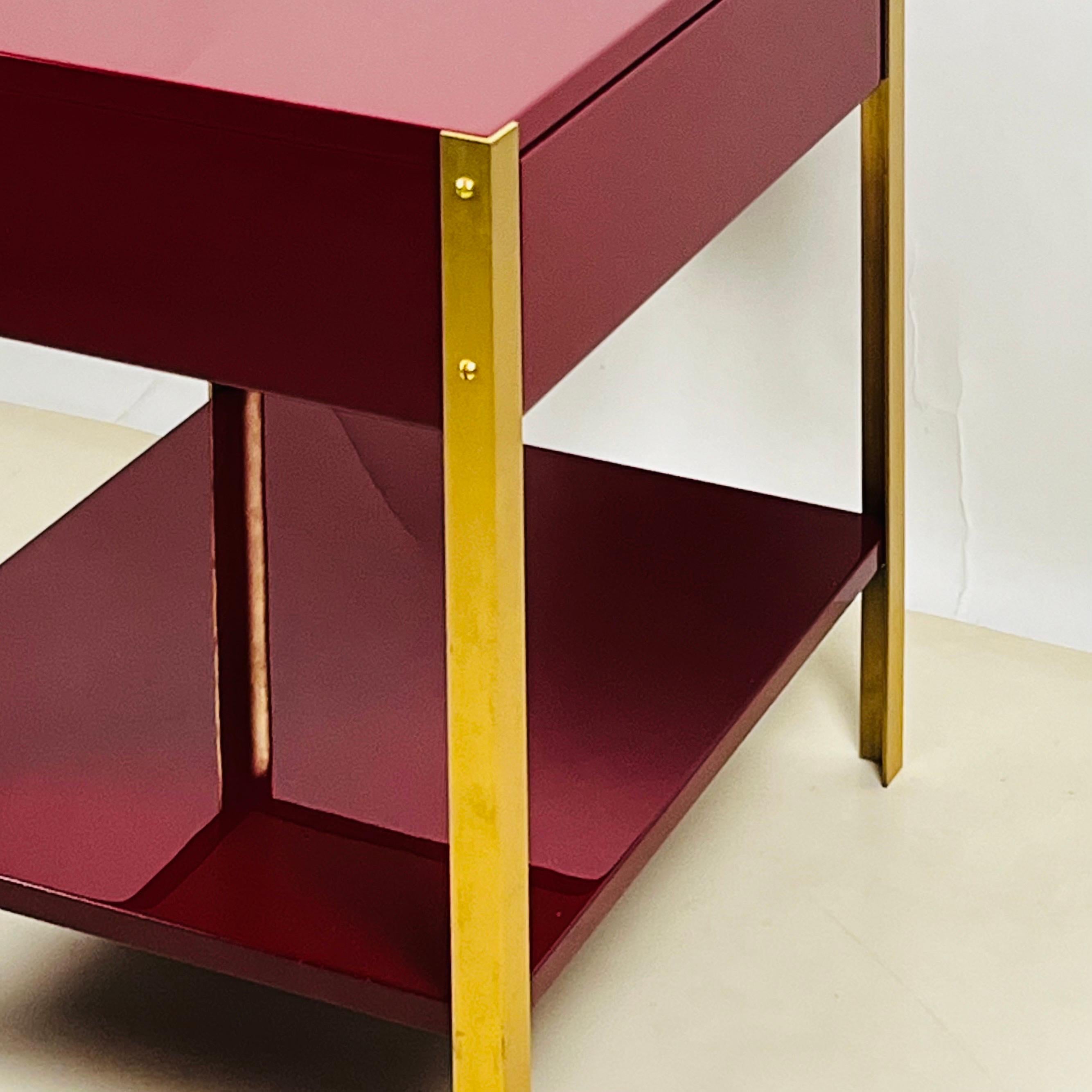 Pair of Narrow 'Laque' Oxblood Lacquer and Brass Night Stands by Design Frères For Sale 1