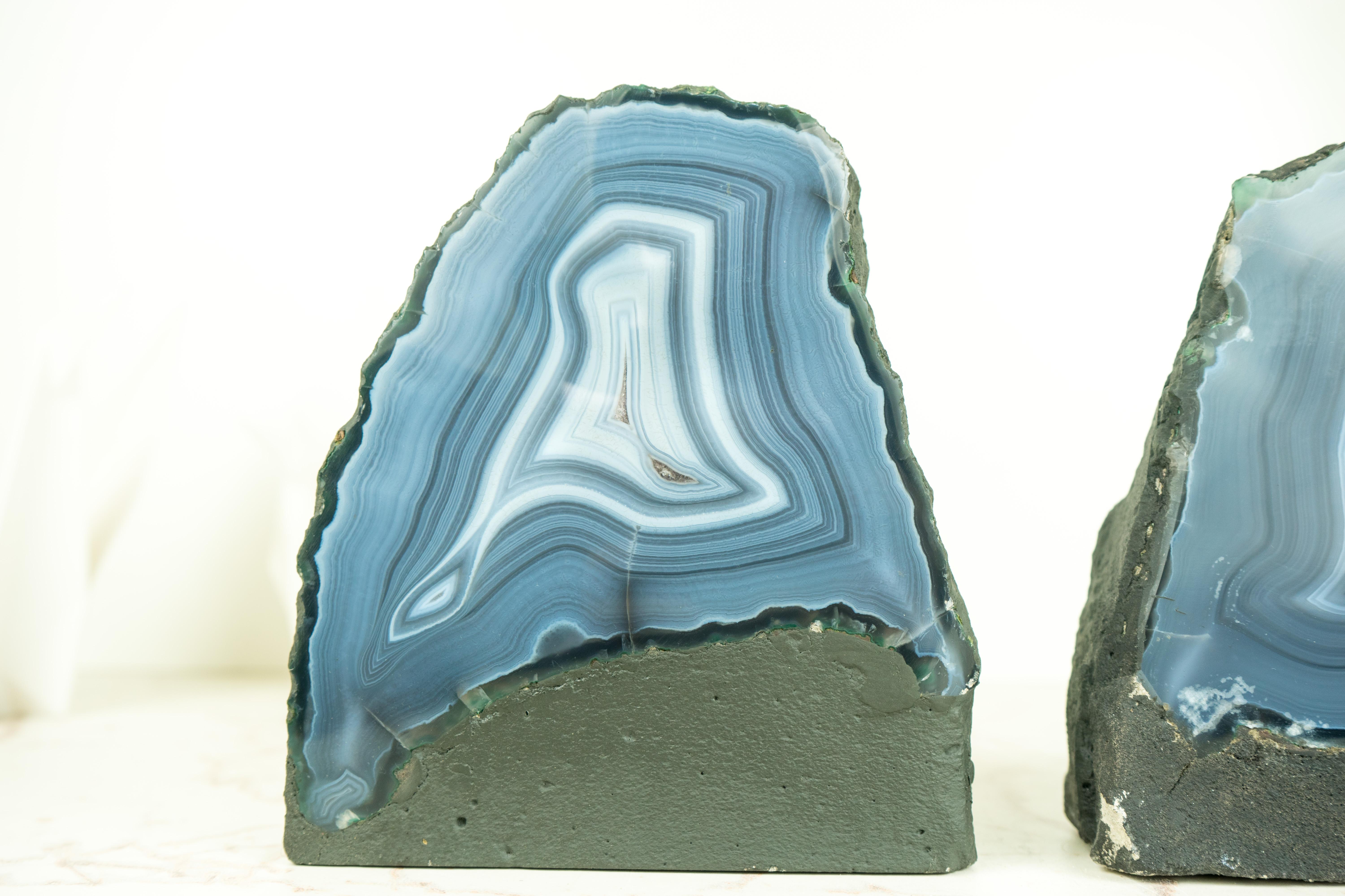Pair of Natural Blue Lace Agate Geodes with White and Blue Agate Laces For Sale 1