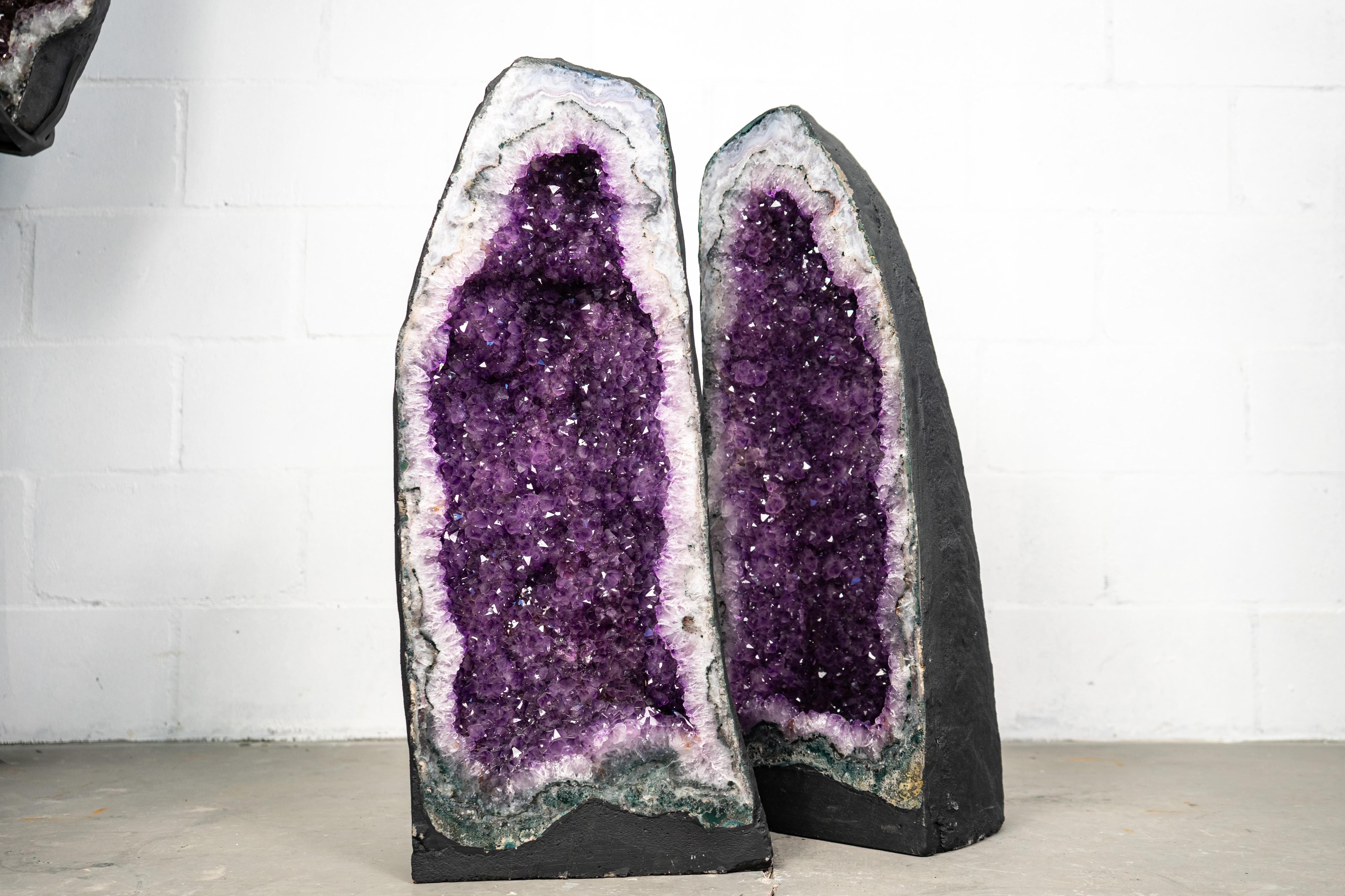 Pair of Rare Amethyst Geodes with Sparkly Galaxy Amethyst Druzy - Bookmatching Pair

▫️ Description

Impressive in beauty, with a gorgeous aesthetic formation and filled with the sought-after violet amethyst druzy, this pair of bookmatching geodes