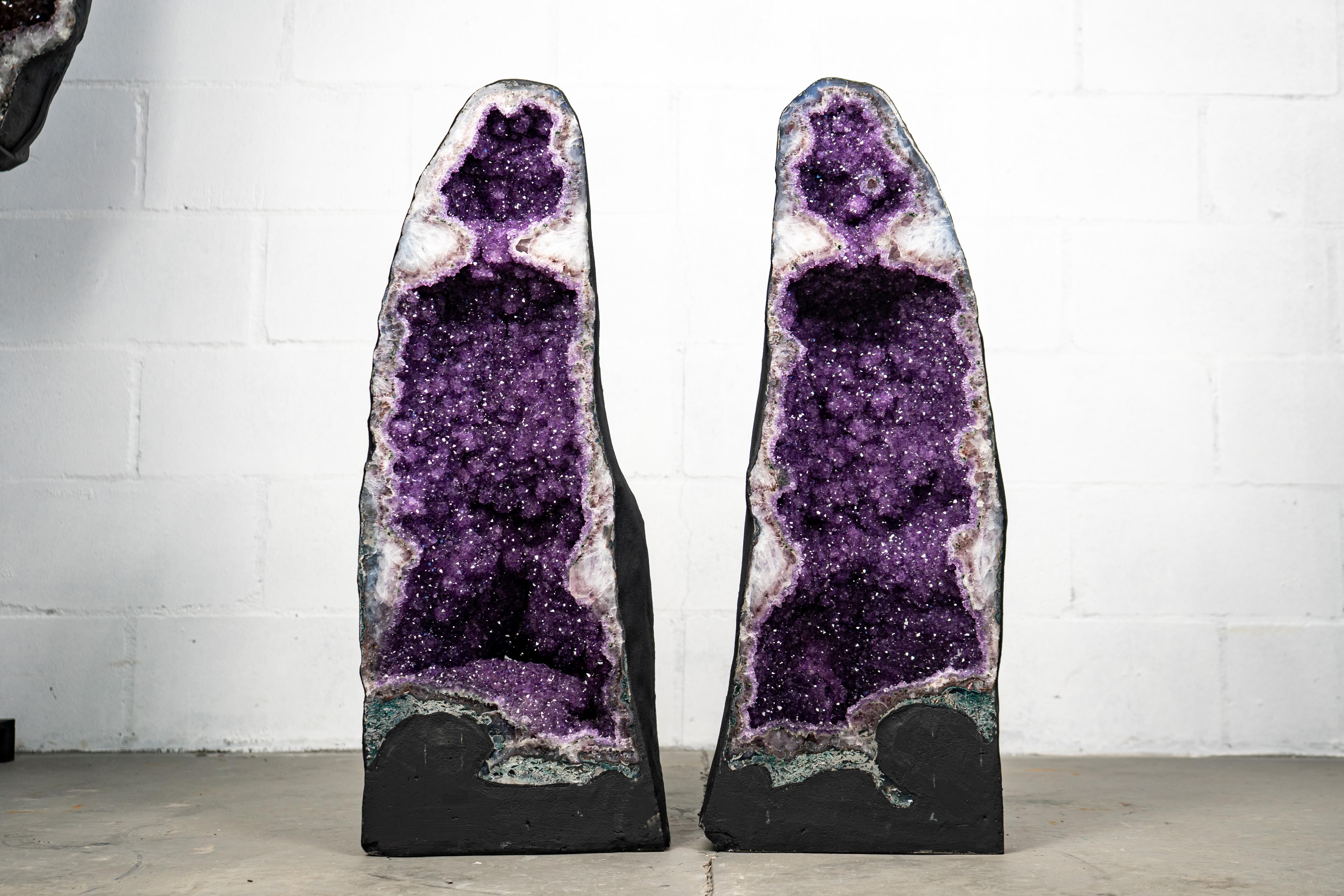 Paar natürliche Galaxy lila Amethyst Geoden im Angebot 3